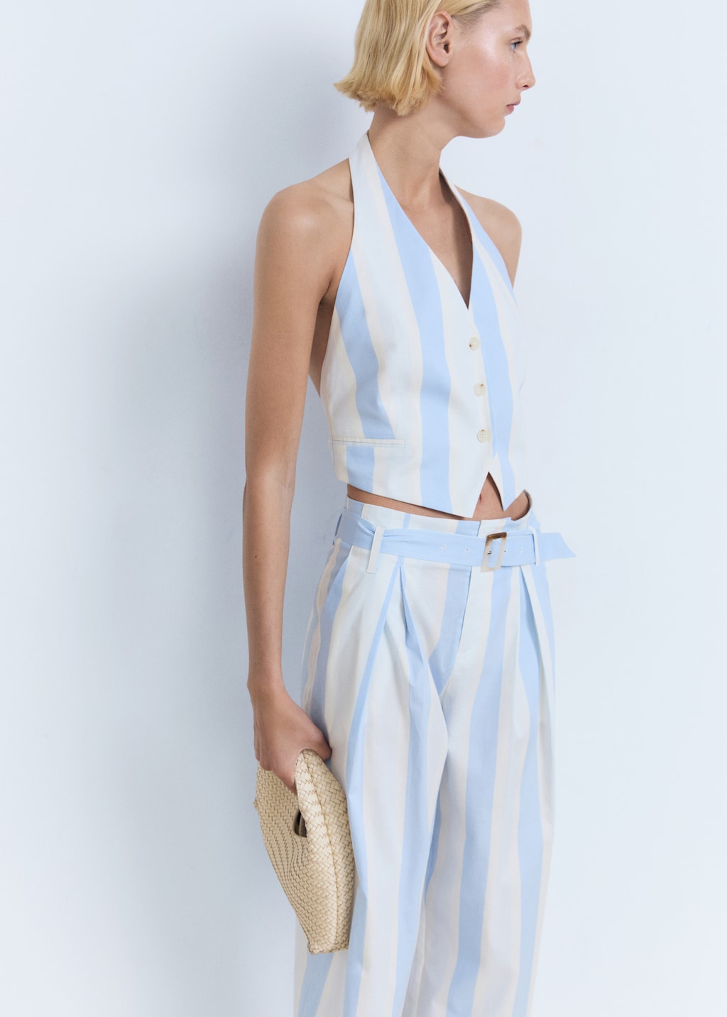 Striped culotte pants with belt