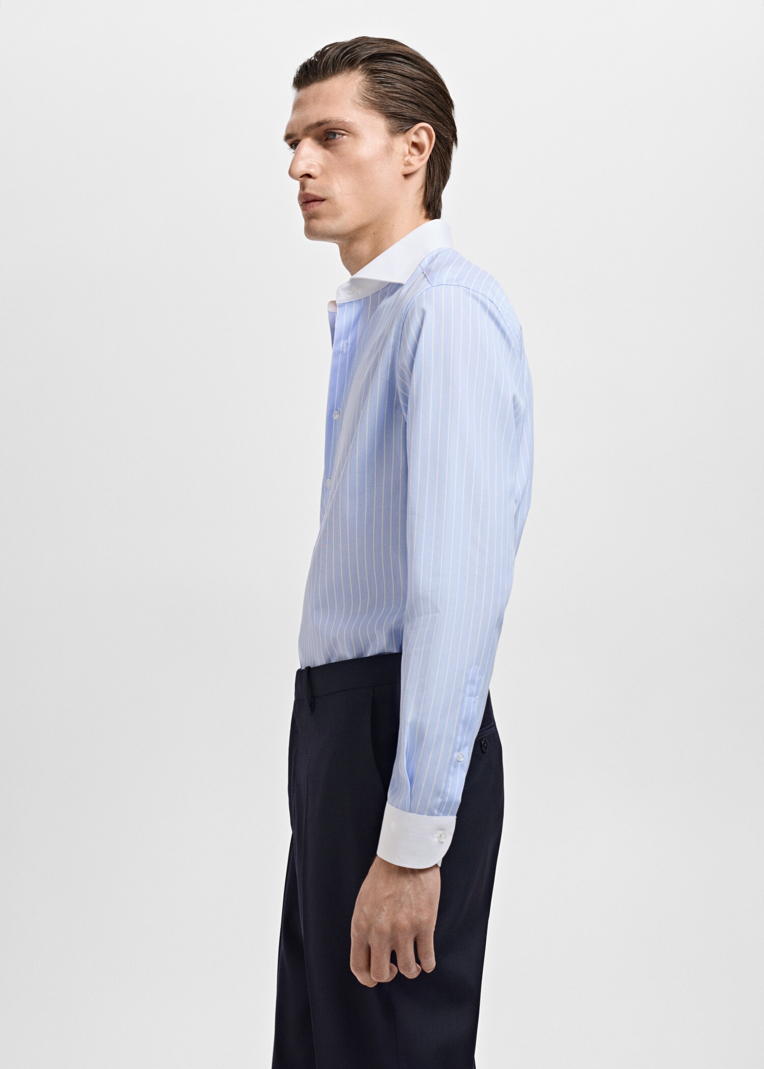 Chemise costume slim-fit en imprimé rayé - Détail de l'article 2