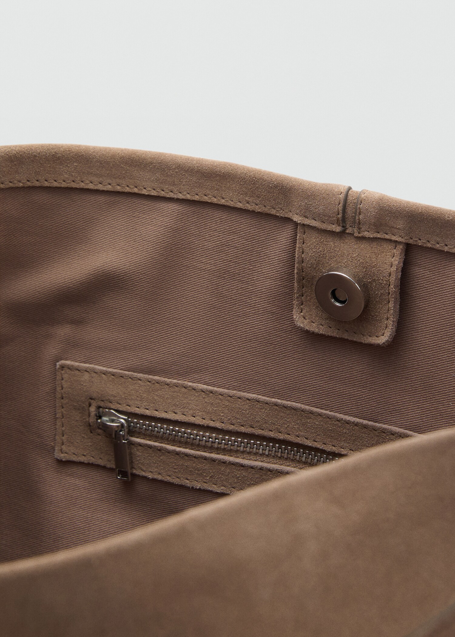 Leather bucket bag - Women | MANGO USA