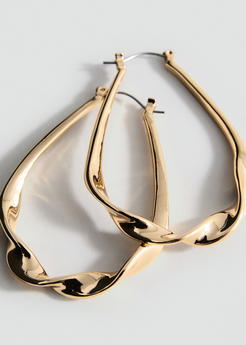 Twisted hoop earrings