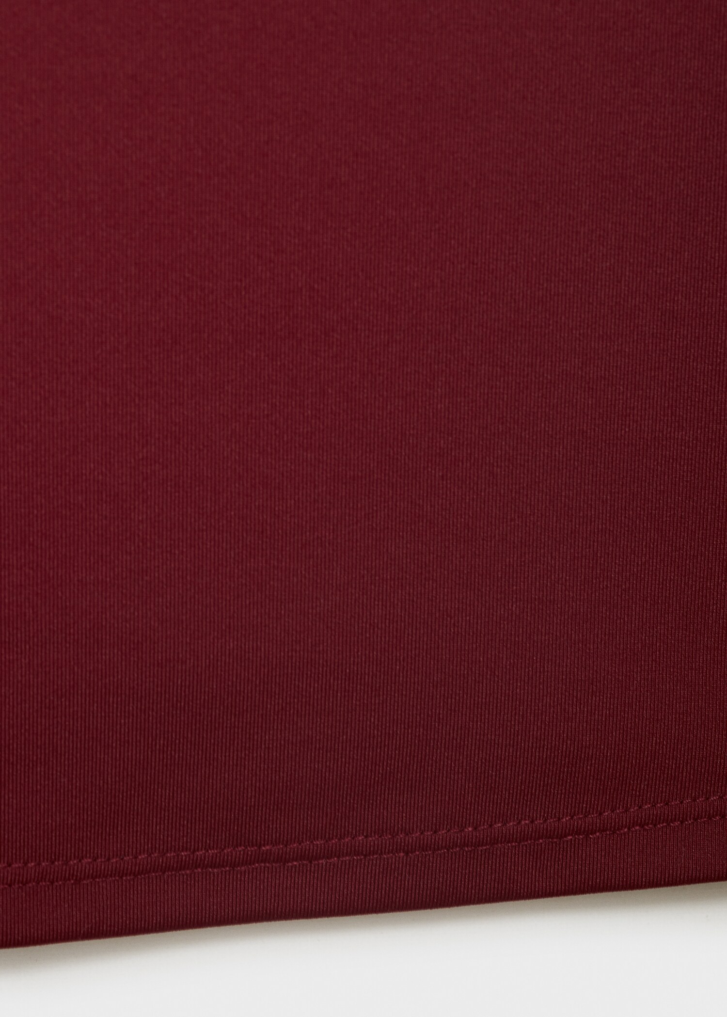 Fitted top with wide straps - Details of the article 0