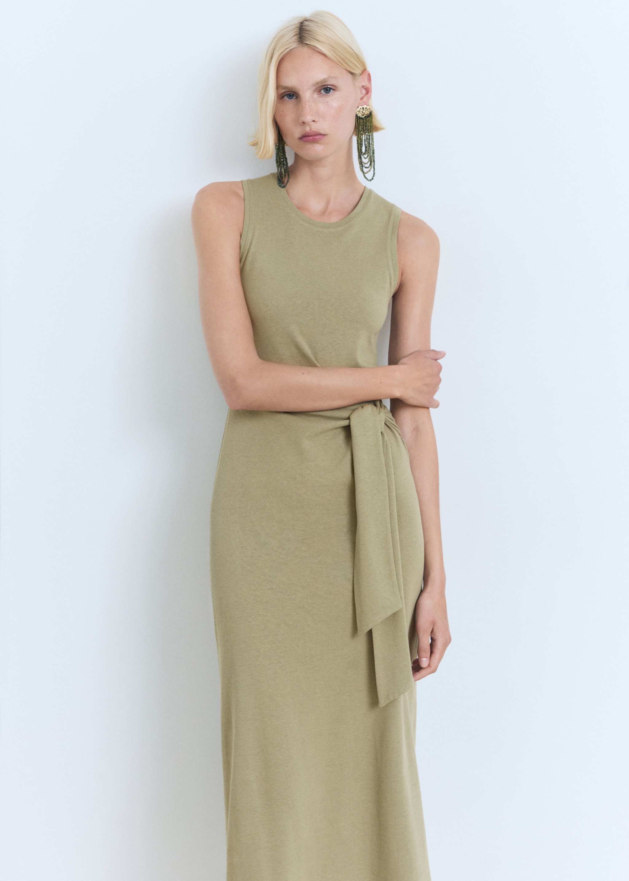 Vestido midi algodón nudo - Plano medio