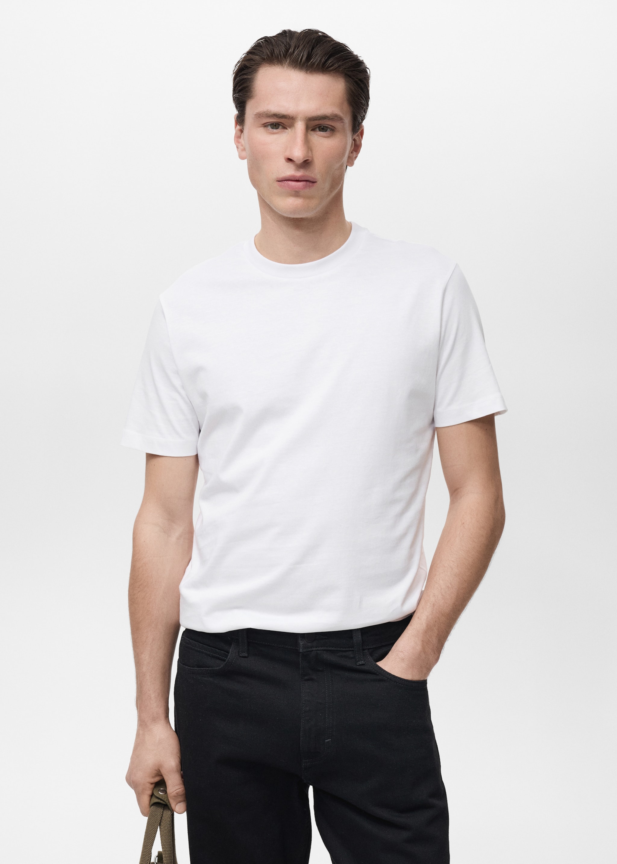 Camiseta slim fit 100% algodón - Plano medio