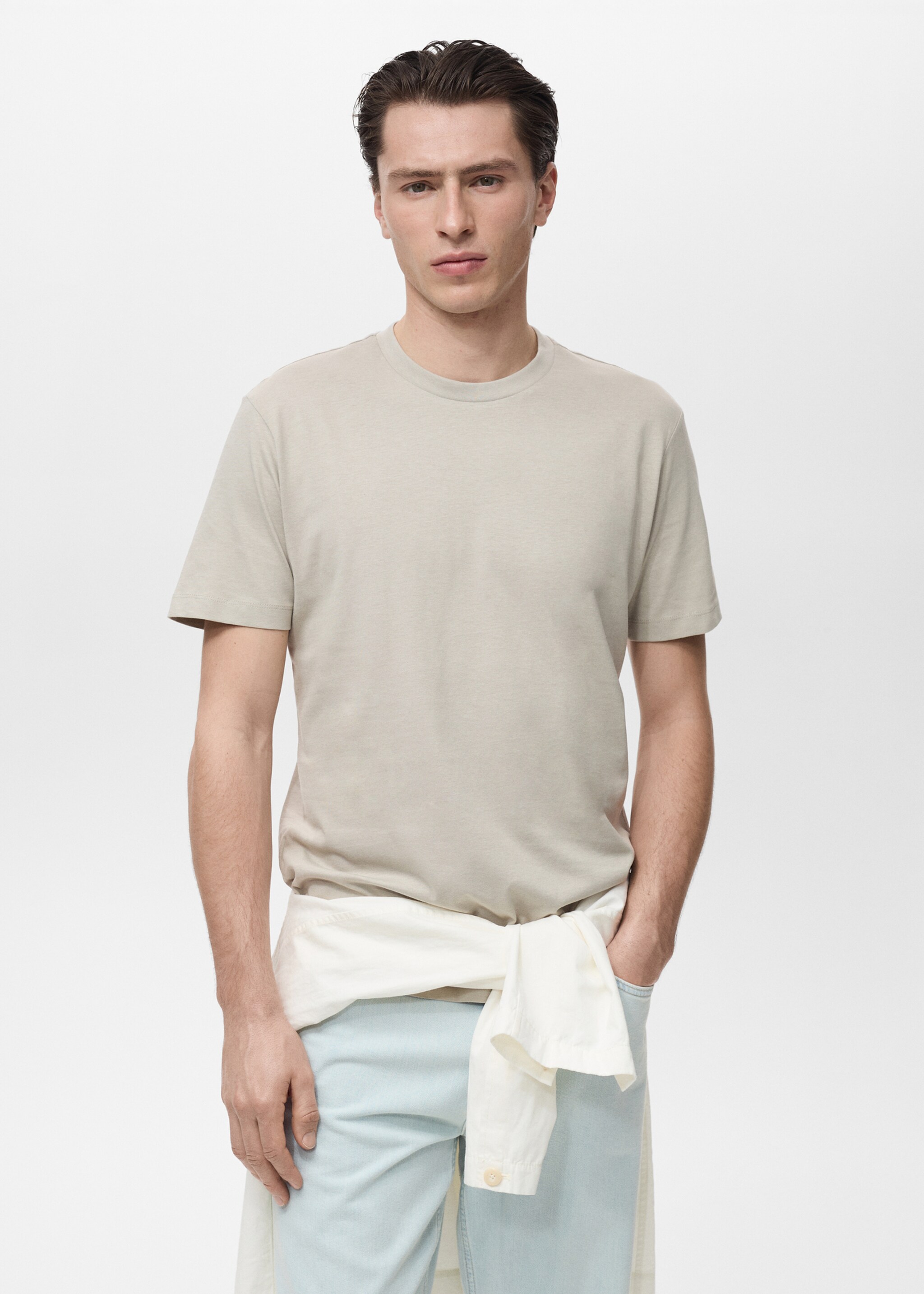 Camiseta slim fit 100% algodón - Plano medio