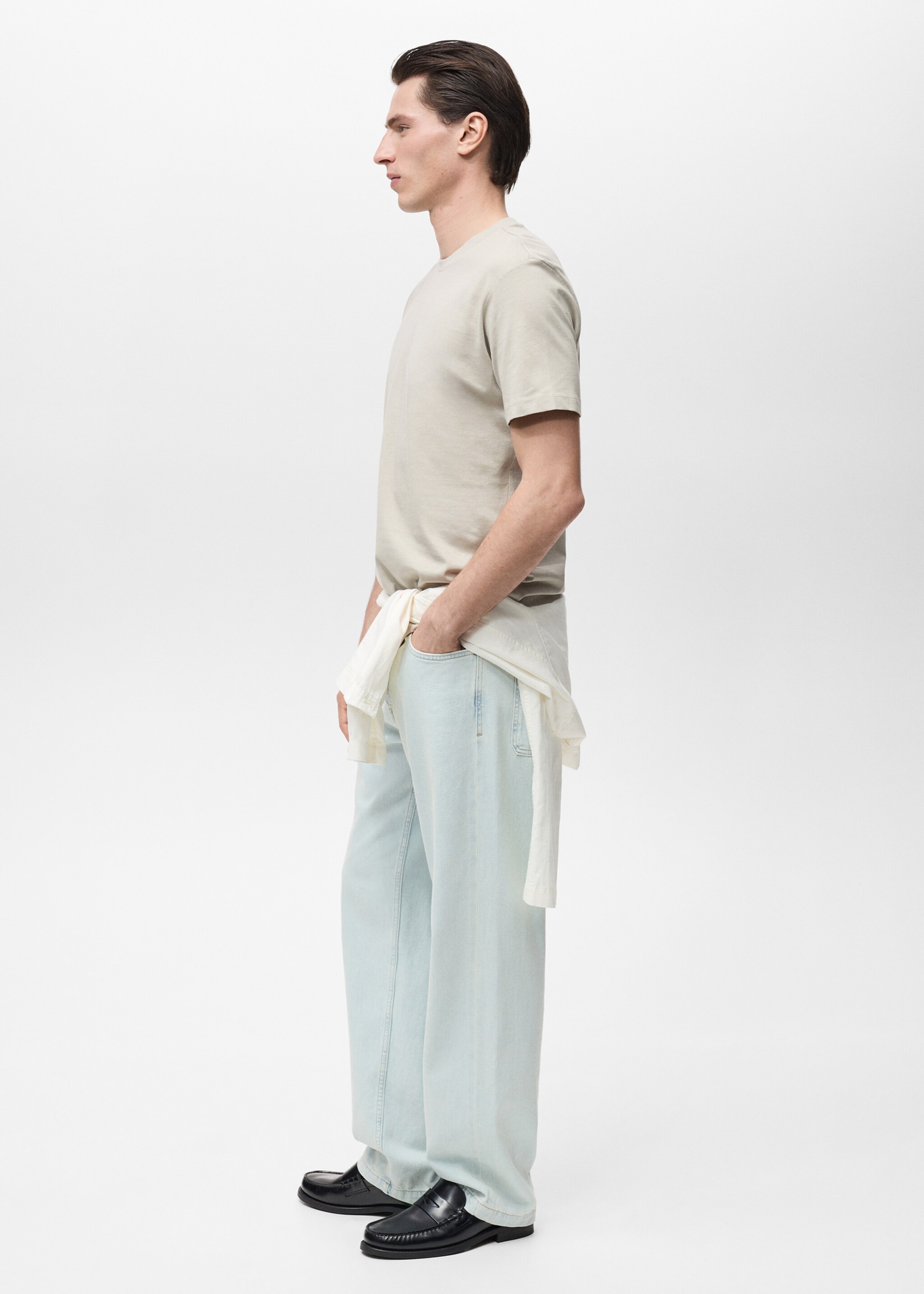 Camiseta slim fit 100% algodón - Detalle del artículo 2