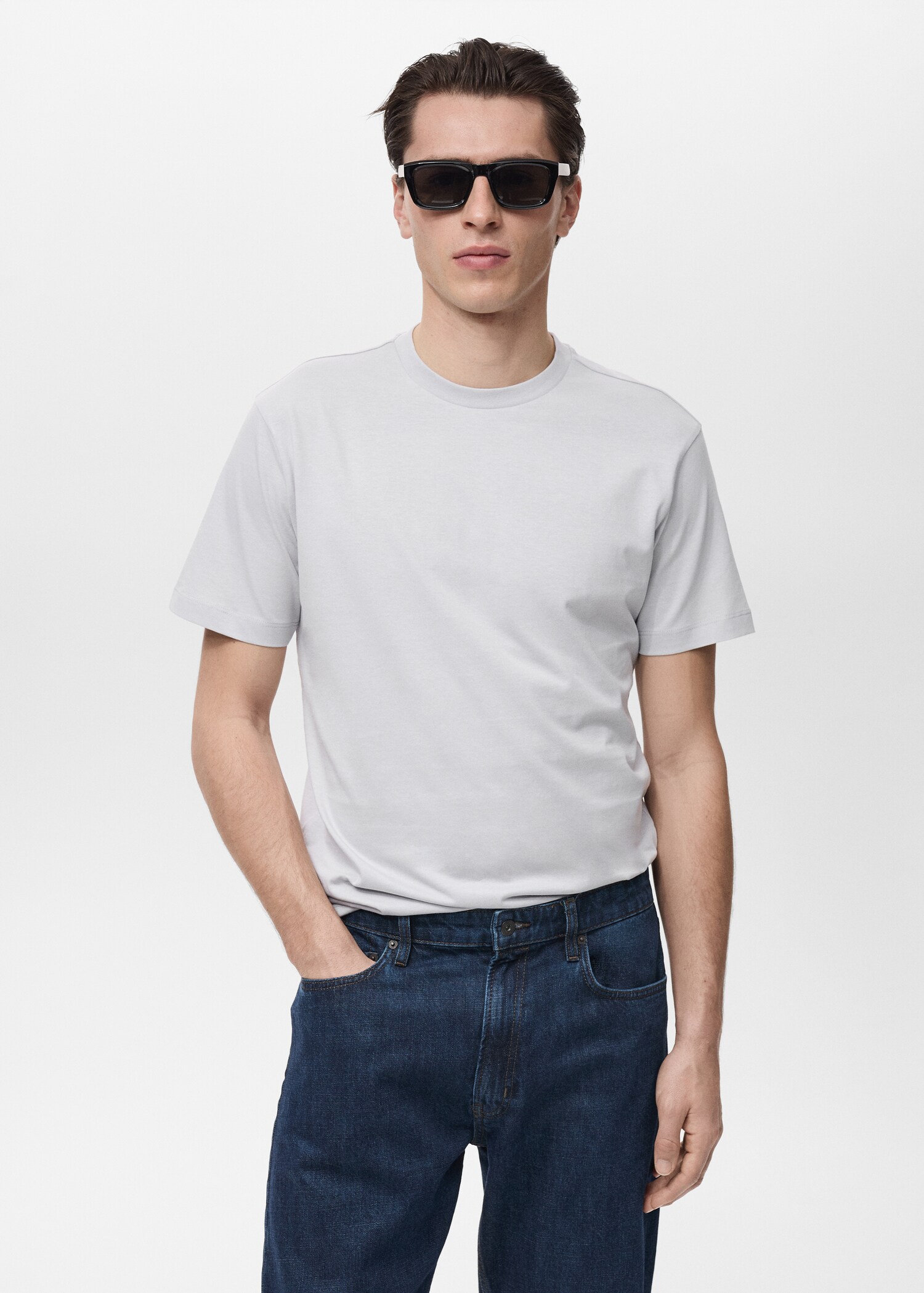 100% cotton slim-fit t-shirt - Medium plane