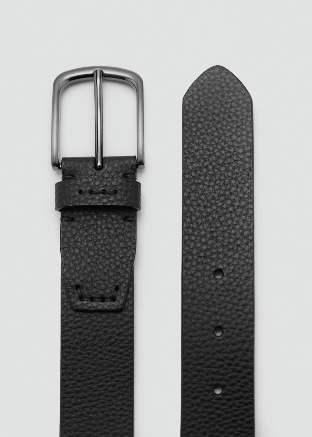 Pebbled leather belt