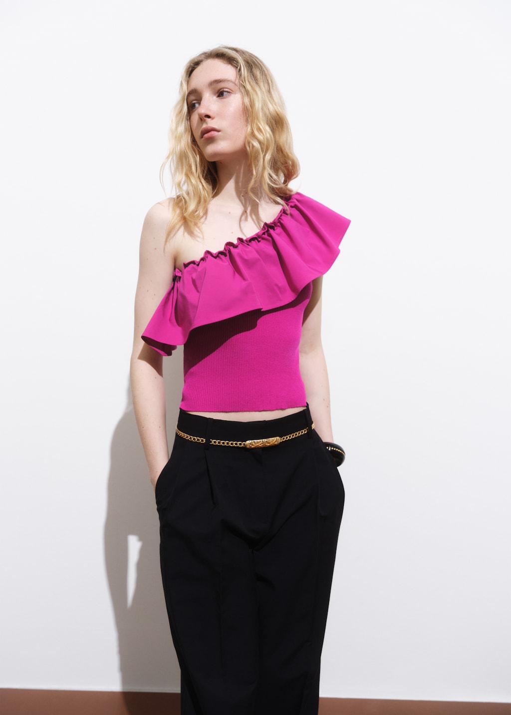 Asymmetrical top combined fabric