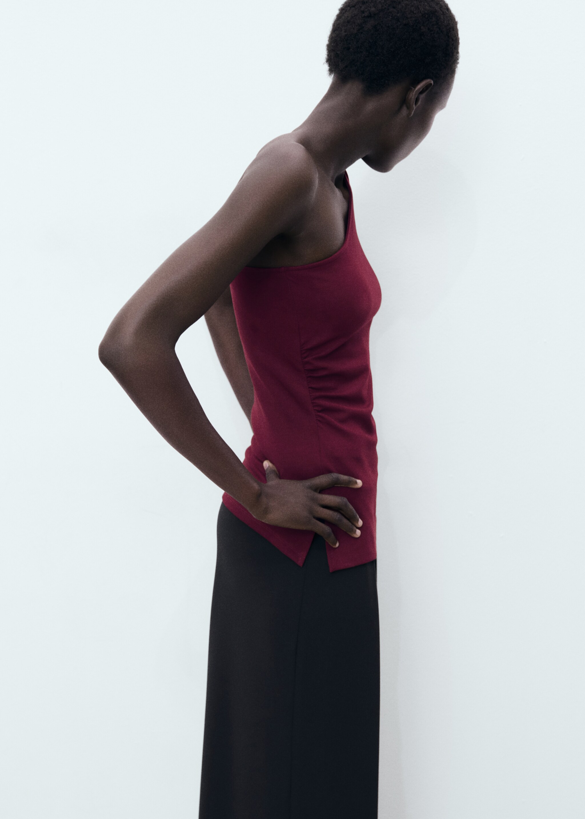 Asymmetrisches Top mit Drapierung - Mittlere Ansicht