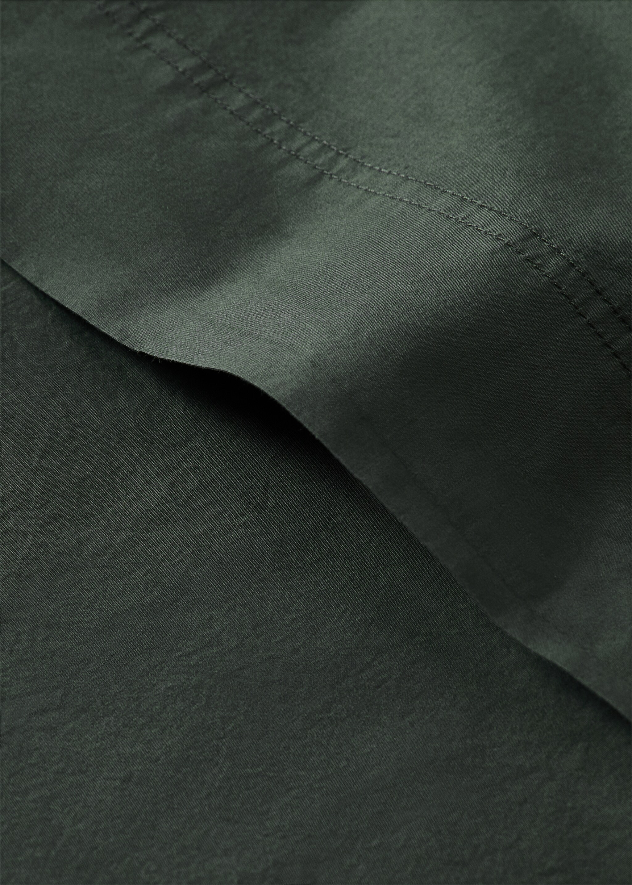 Cotton poplin double-stitched top sheet for 150/160 cm bed - Details of the article 1, Dark Green. Ref: 17031535-00.