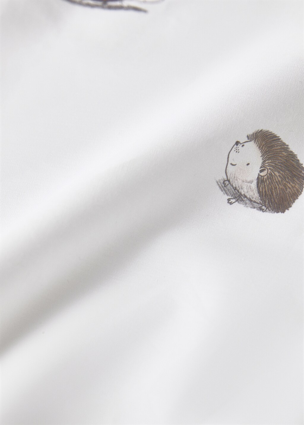 Children's percale cotton fitted sheet with hedgehog print for / cm bed