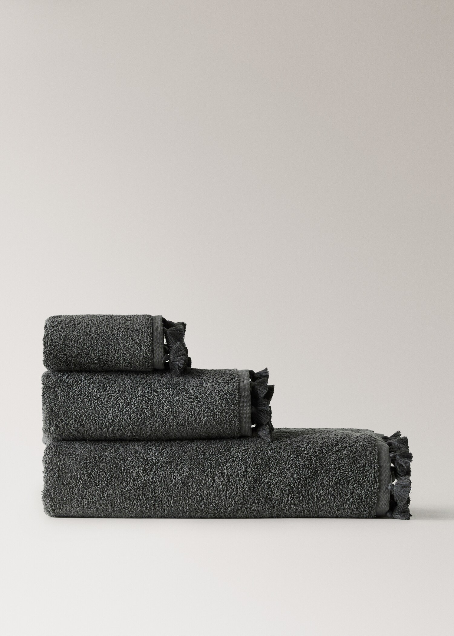 Serviette de lavabo pompons - Article sans modèle