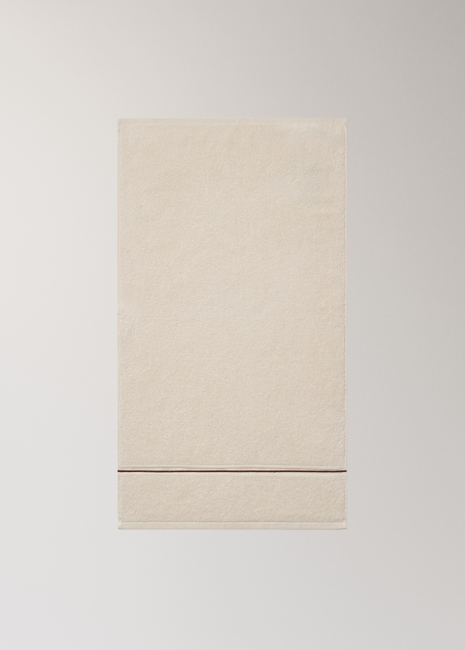 Cotton hand towel with embroidered scalloped edge - Details of the article 4