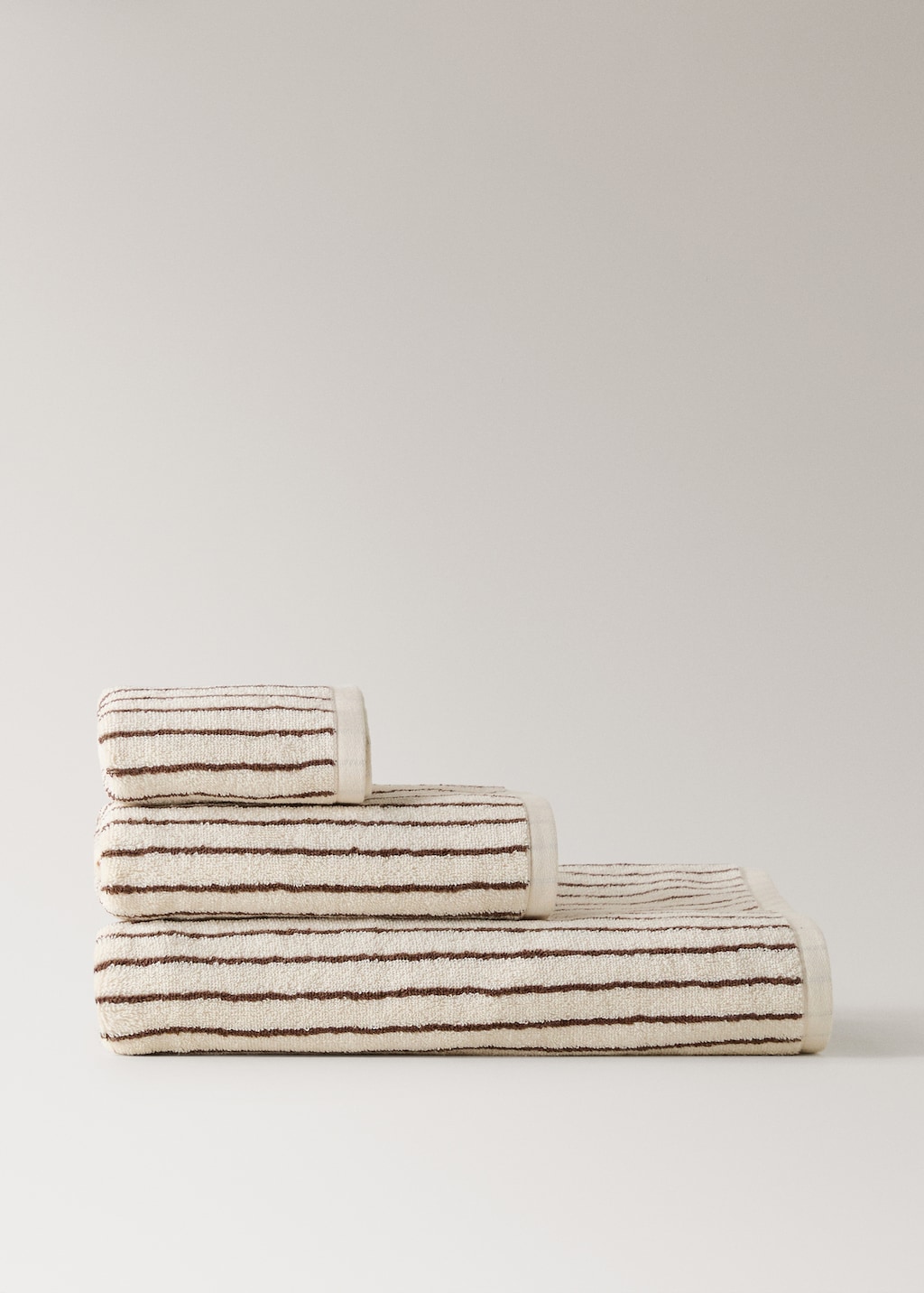Two-tone striped cotton bath towel
