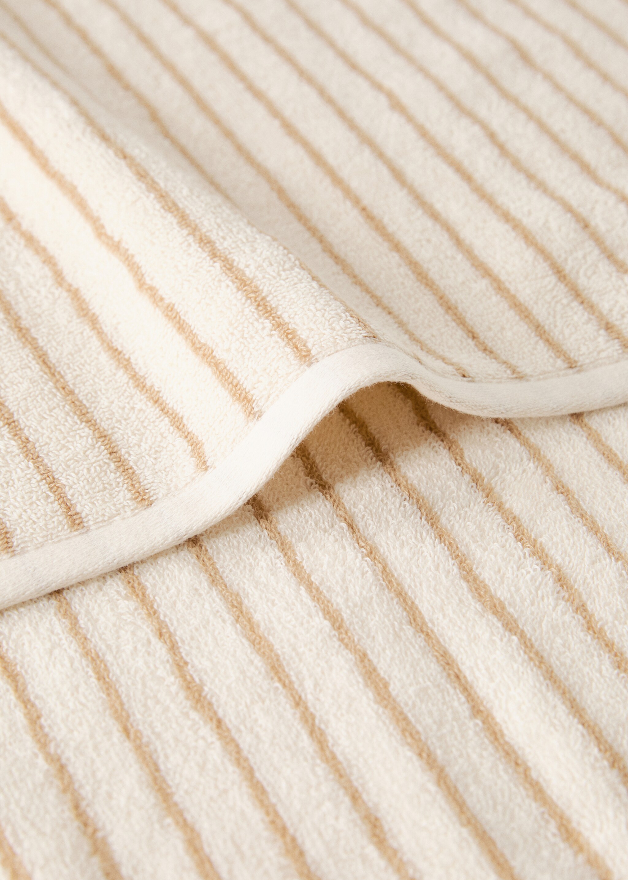 Two-colour stripe cotton towel - Details of the article 1