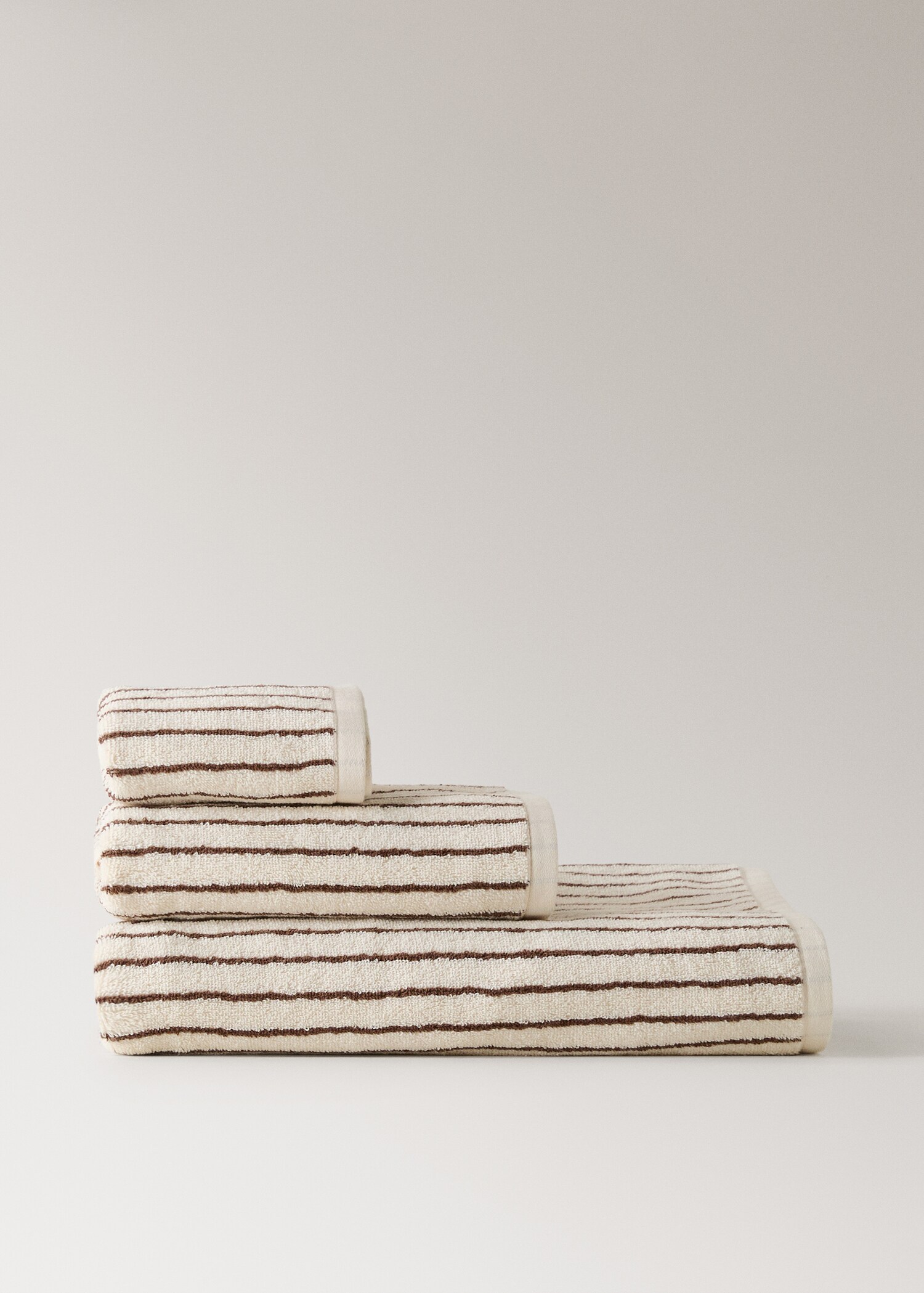 Two-colour stripe cotton towel - Article without model