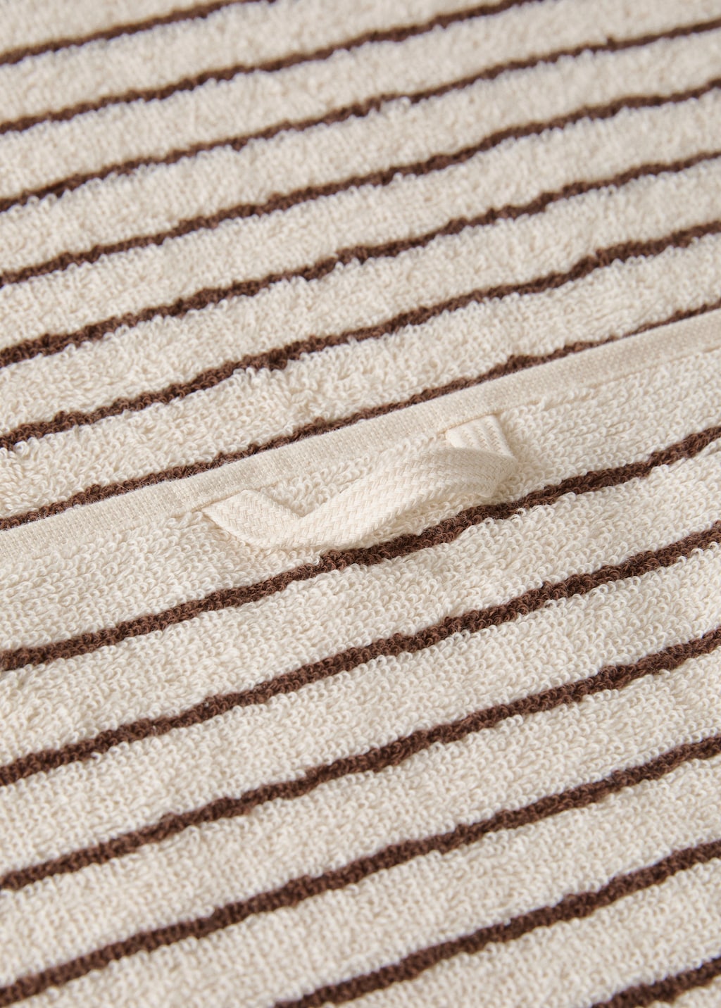 Cotton towel with two-tone stripes