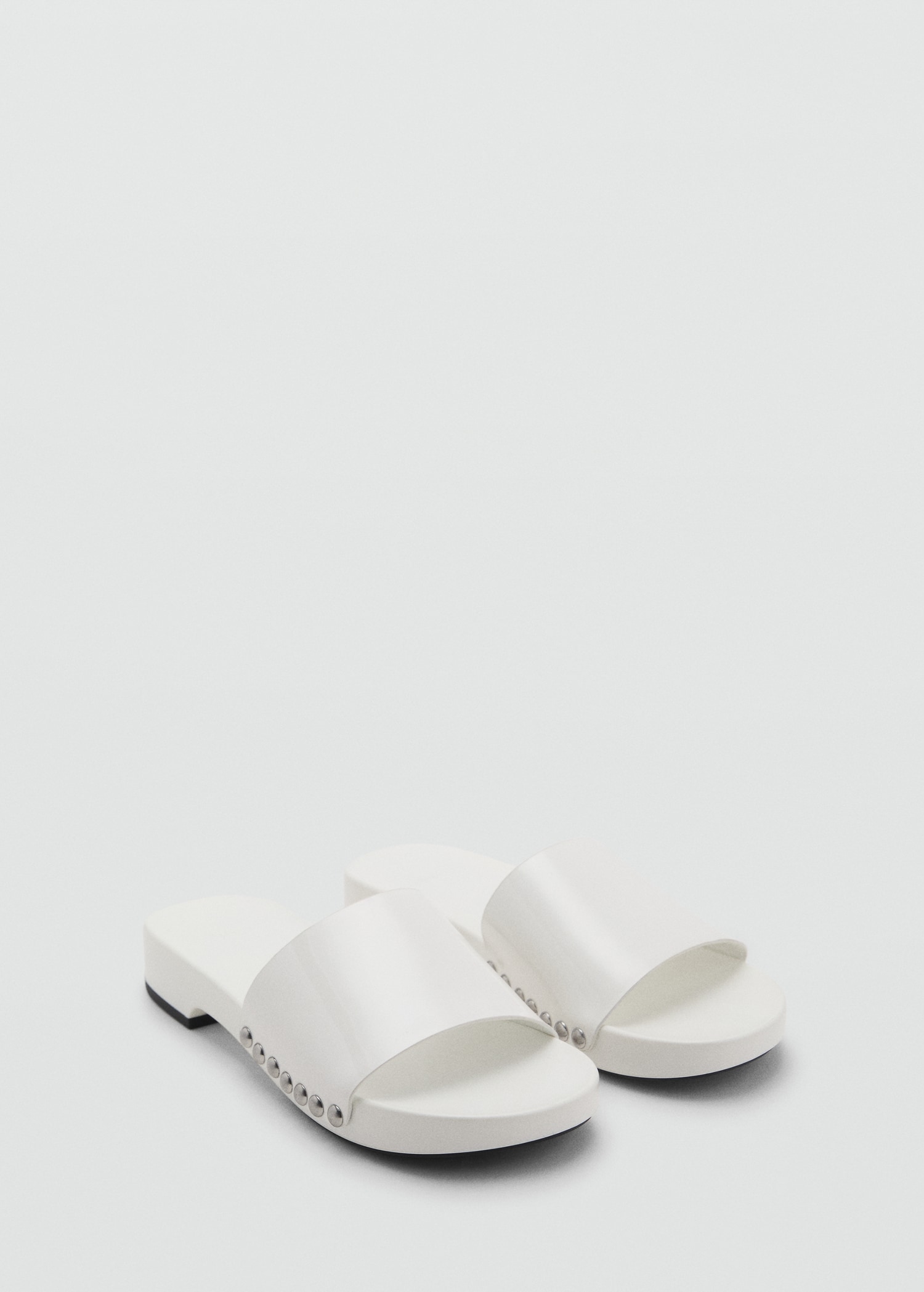 Studded leather sandals - Medium plane