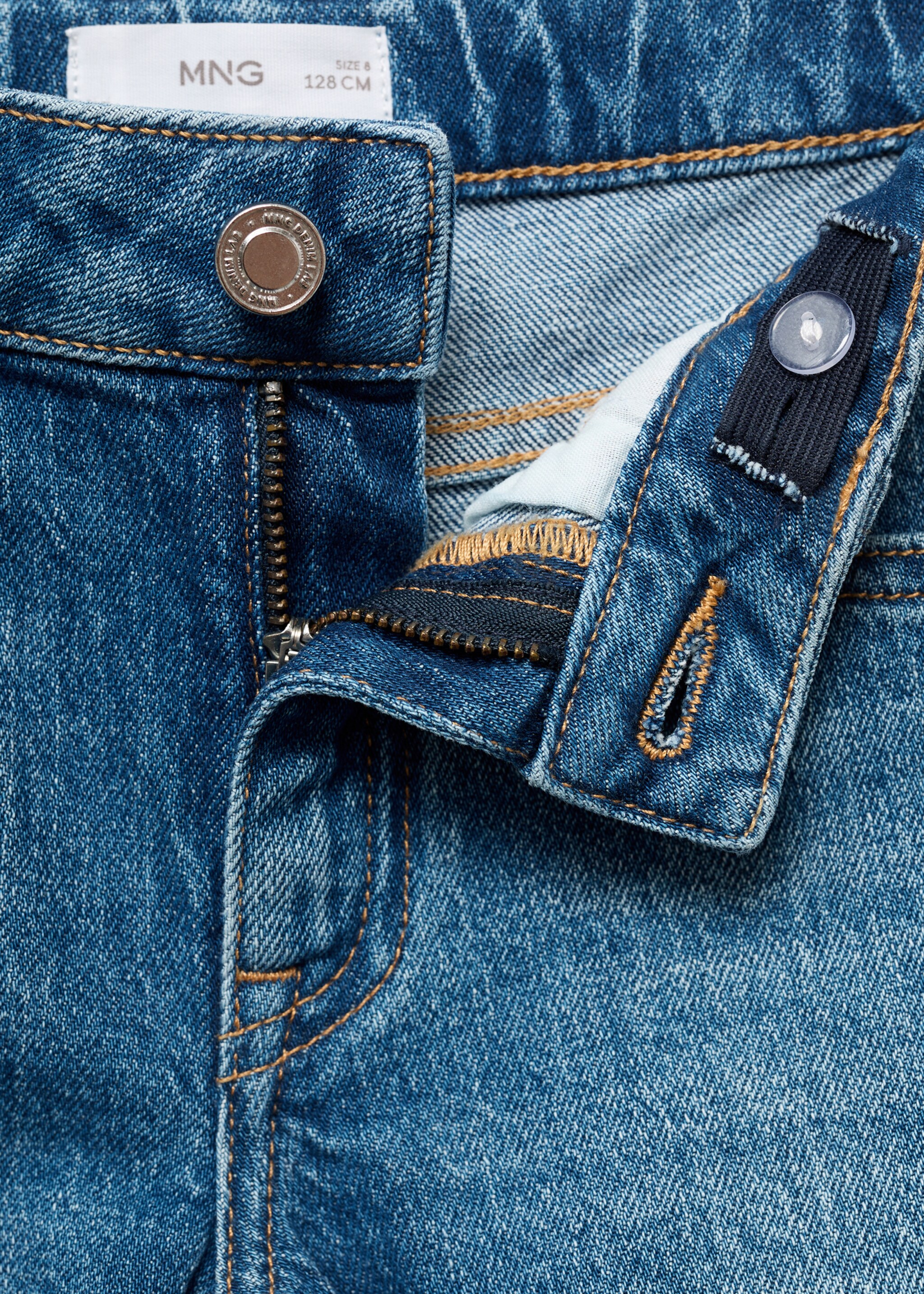 Turned-up straight jeans - Details of the article 0