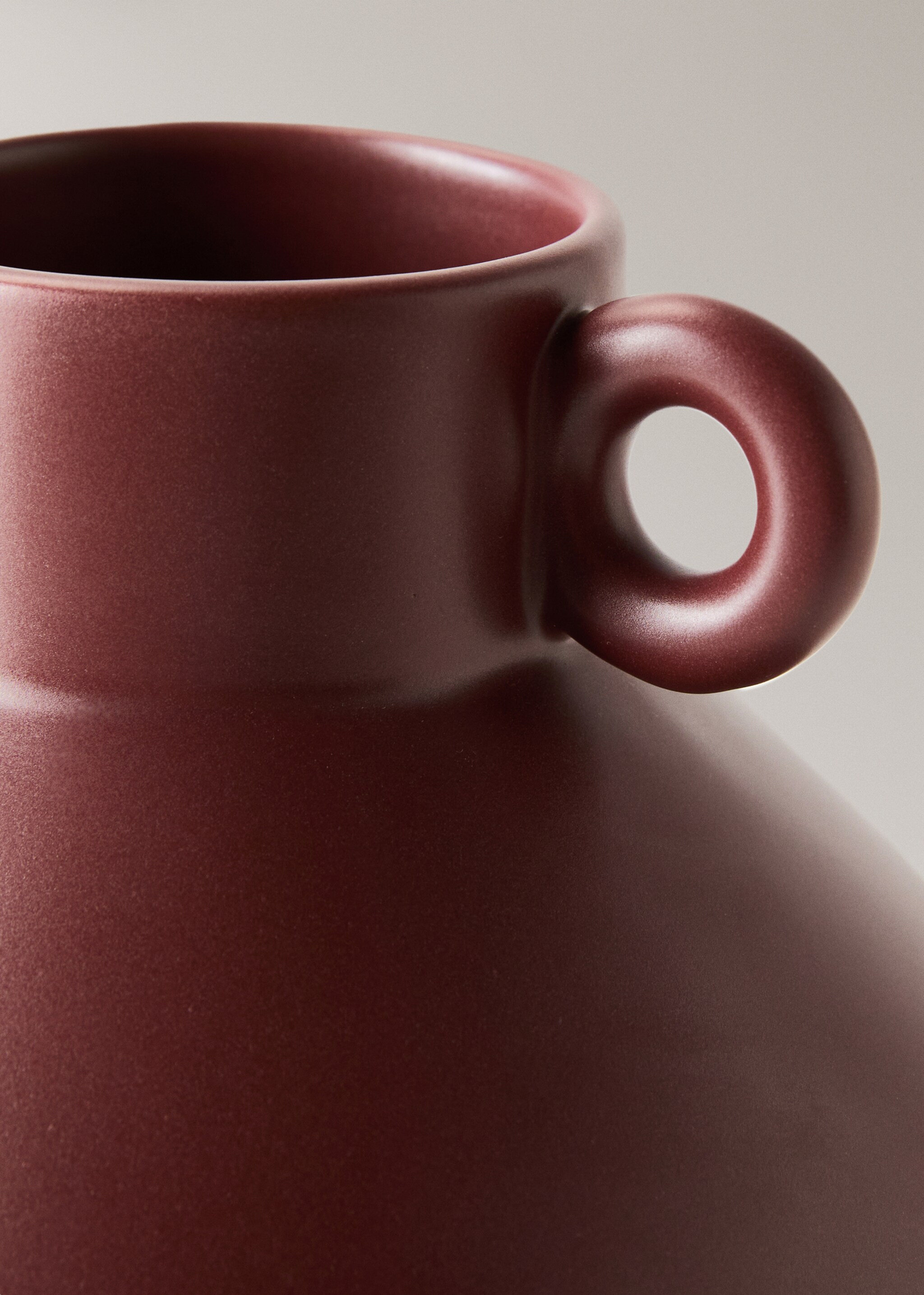 Earthenware vase - Details of the article 1, Cherry. Ref: 17032043-00.