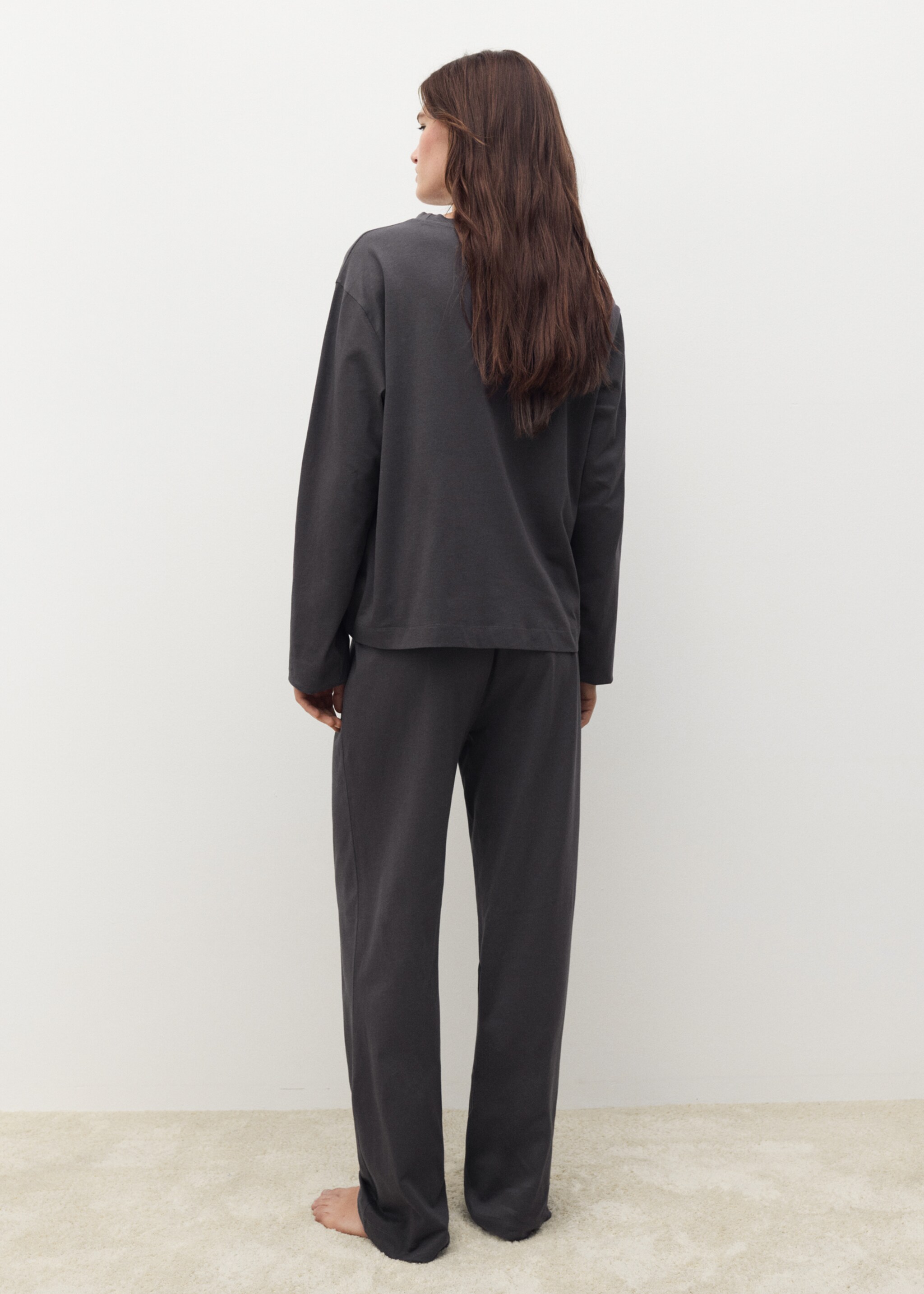 Two-piece plain cotton pajamas - Reverse of the article