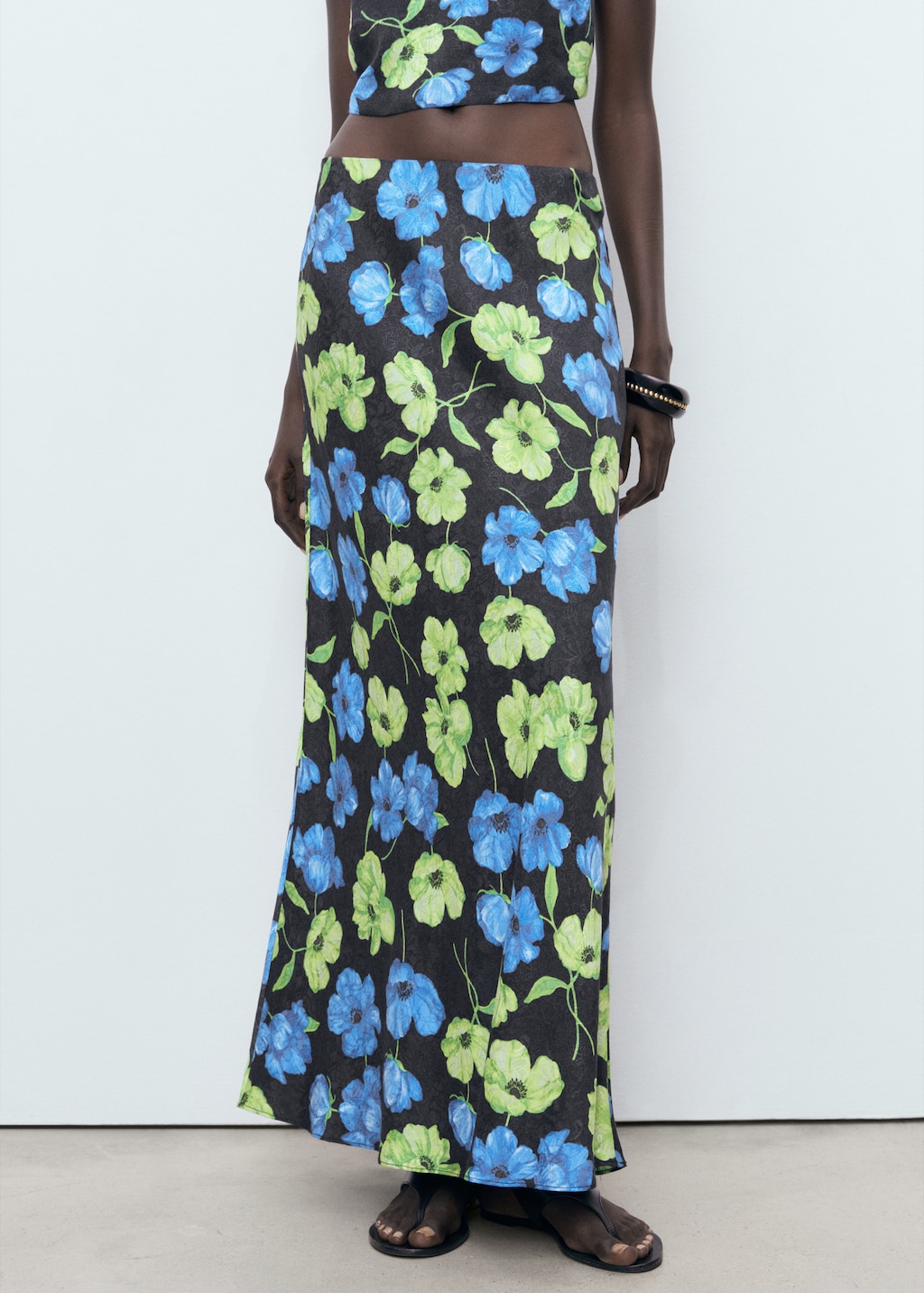Floral-print long skirt