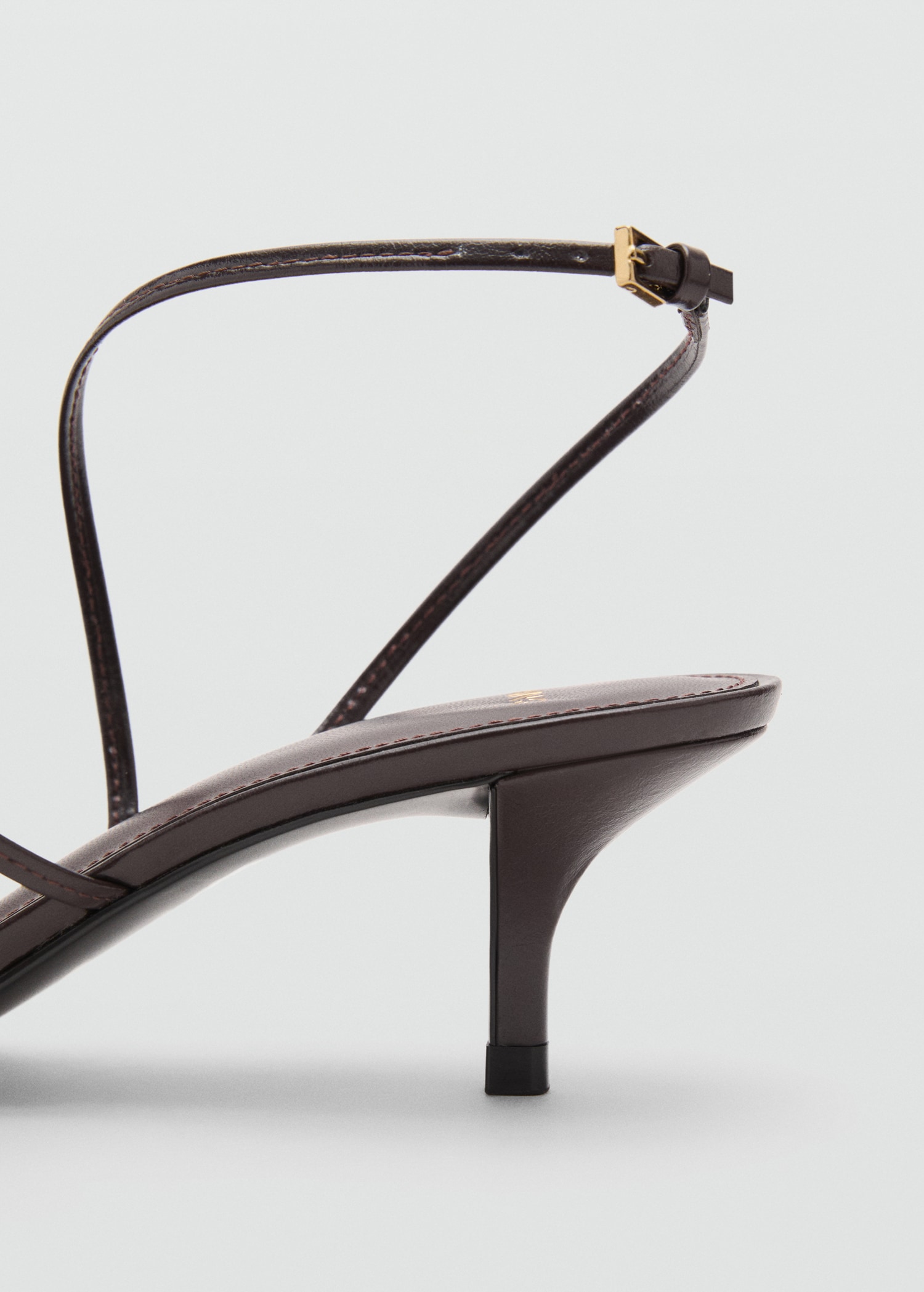 Kitten-heel sandals with buckle - Women | MANGO Canada