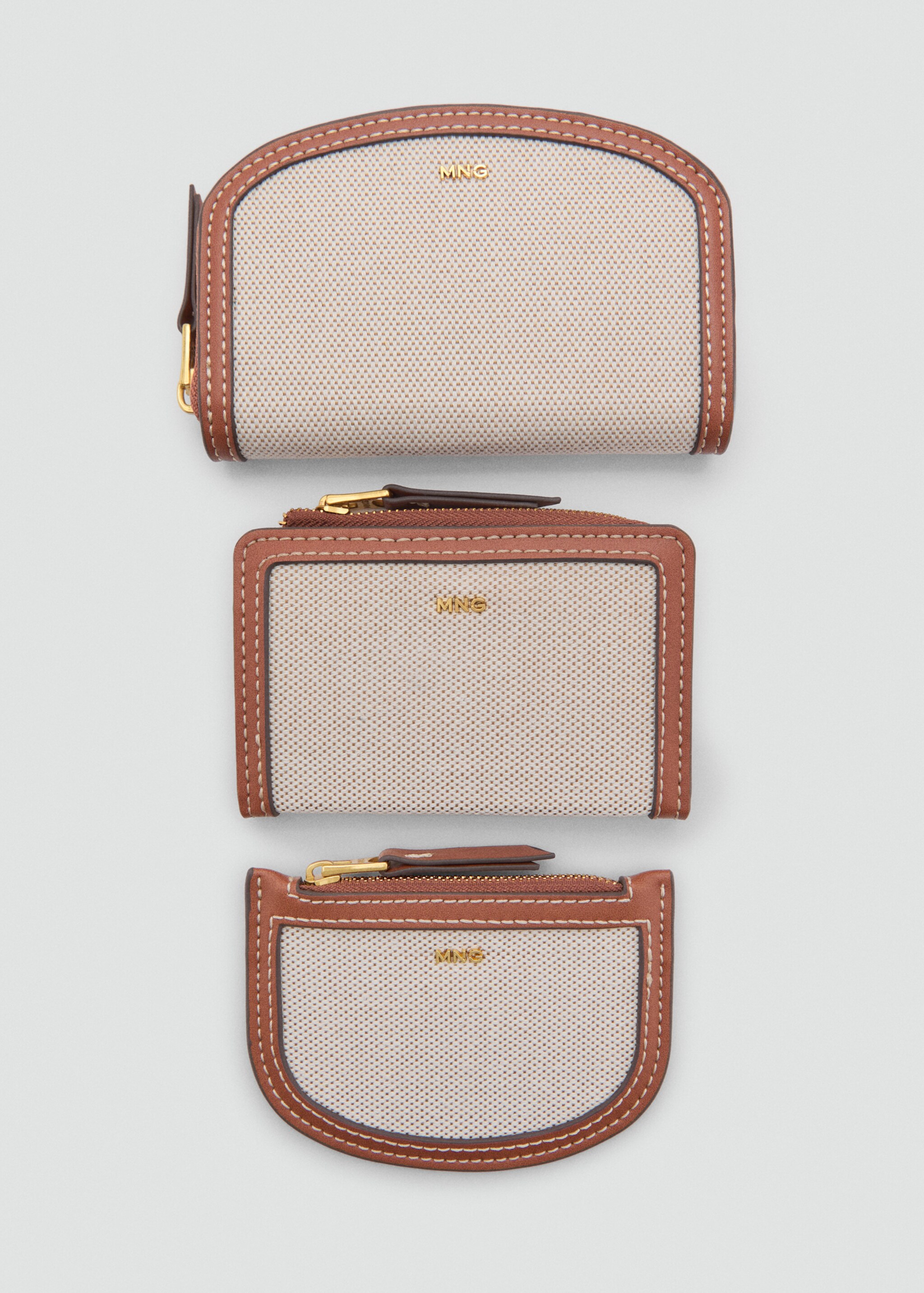 Canvas wallet with contrasting flap - Details of the article 2