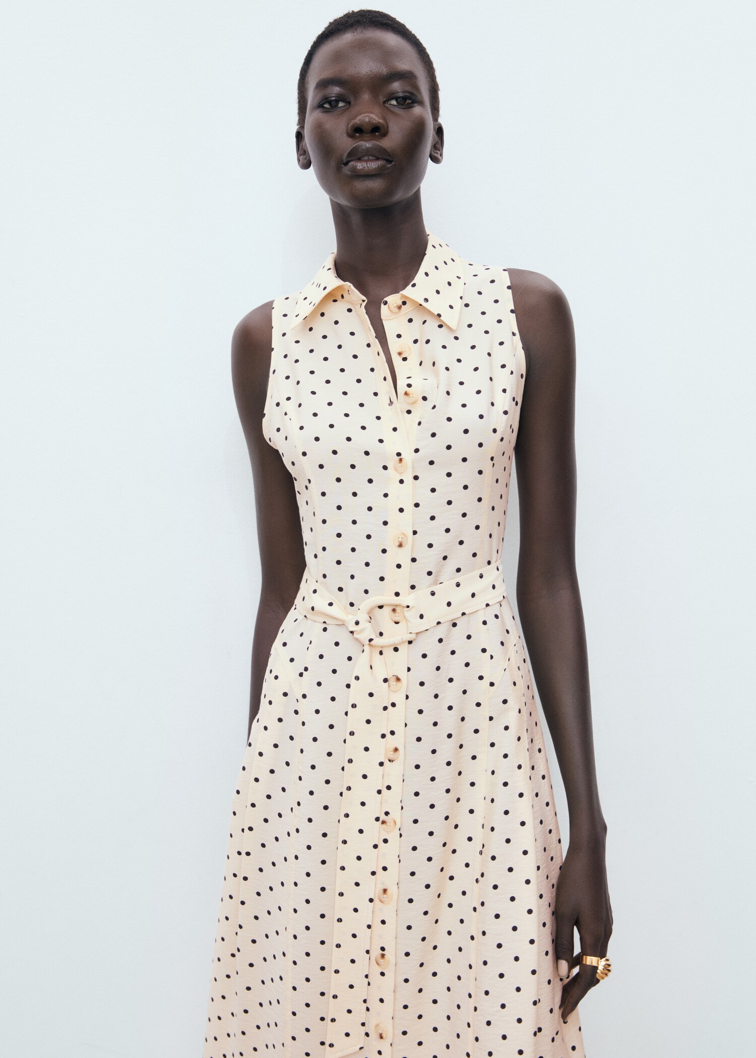 Polka dot shirt dress - Medium plane