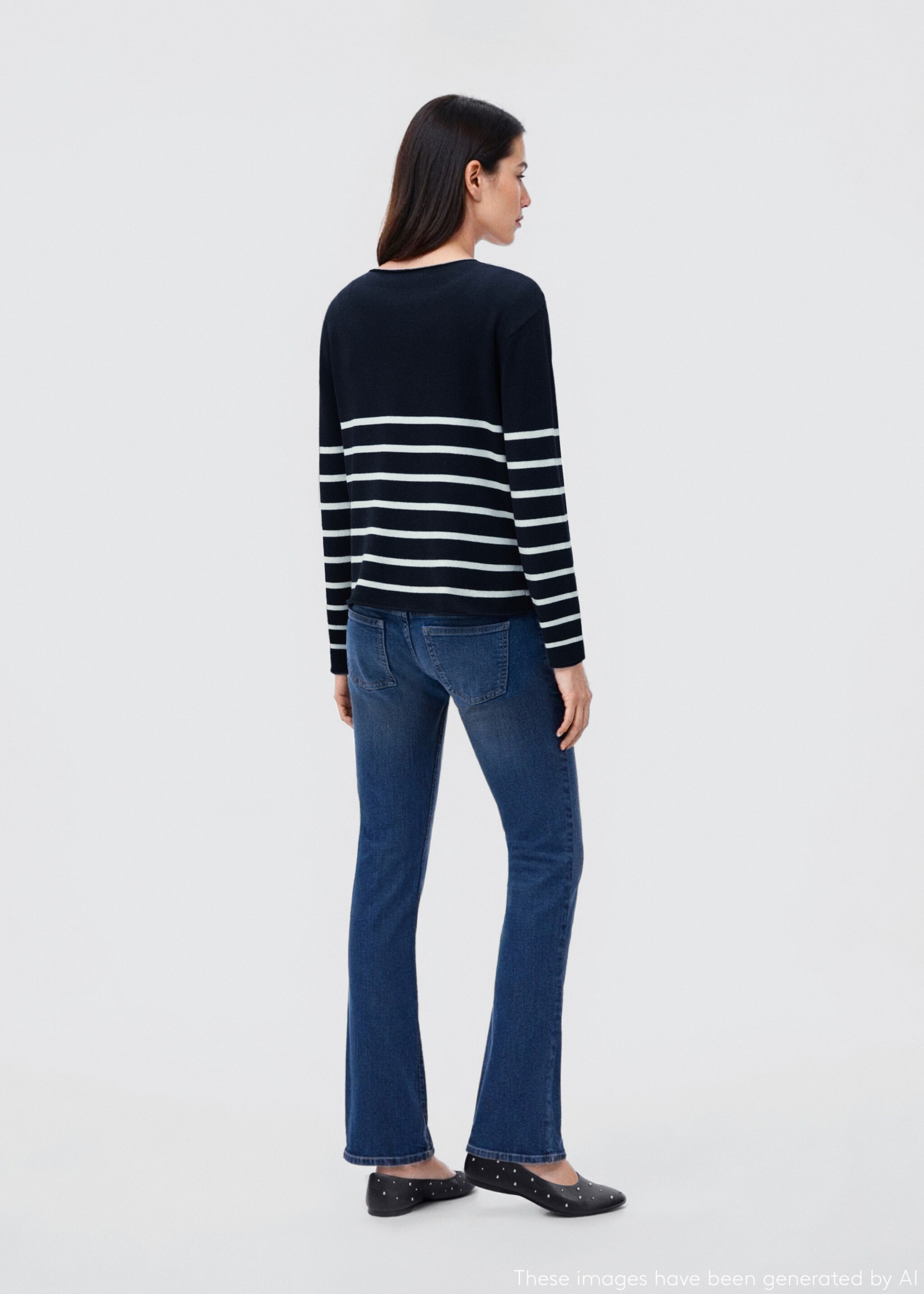 Knit striped sweater - Reverse of the article