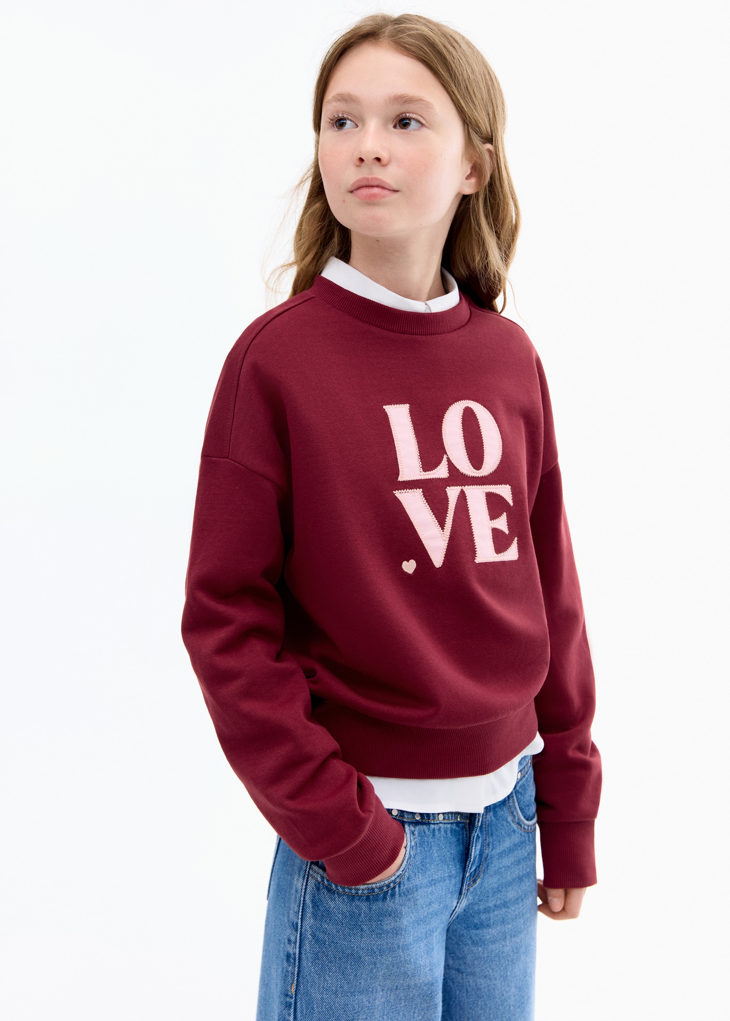 Sudadera mensaje Love - Plano medio