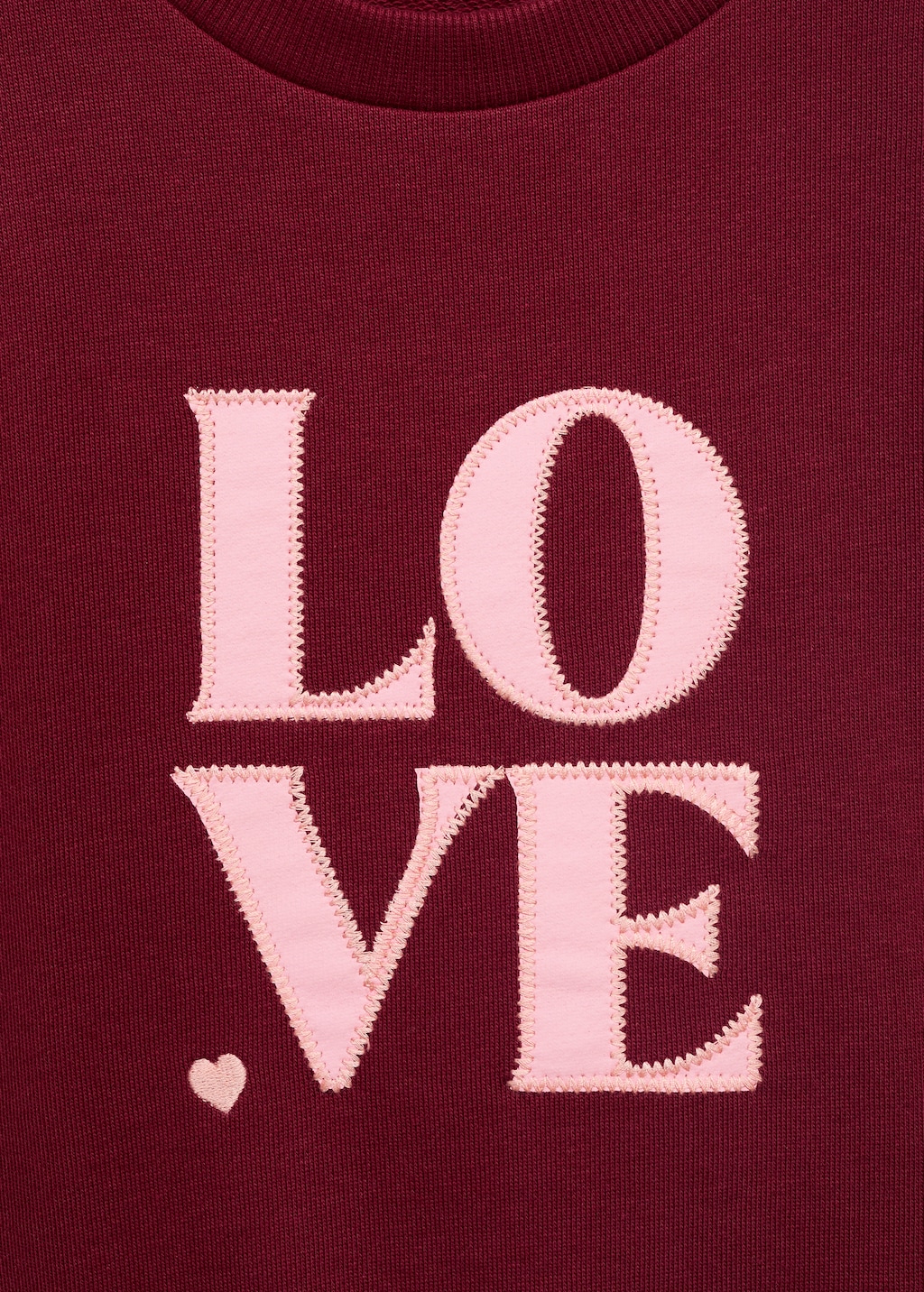 Love message sweatshirt
