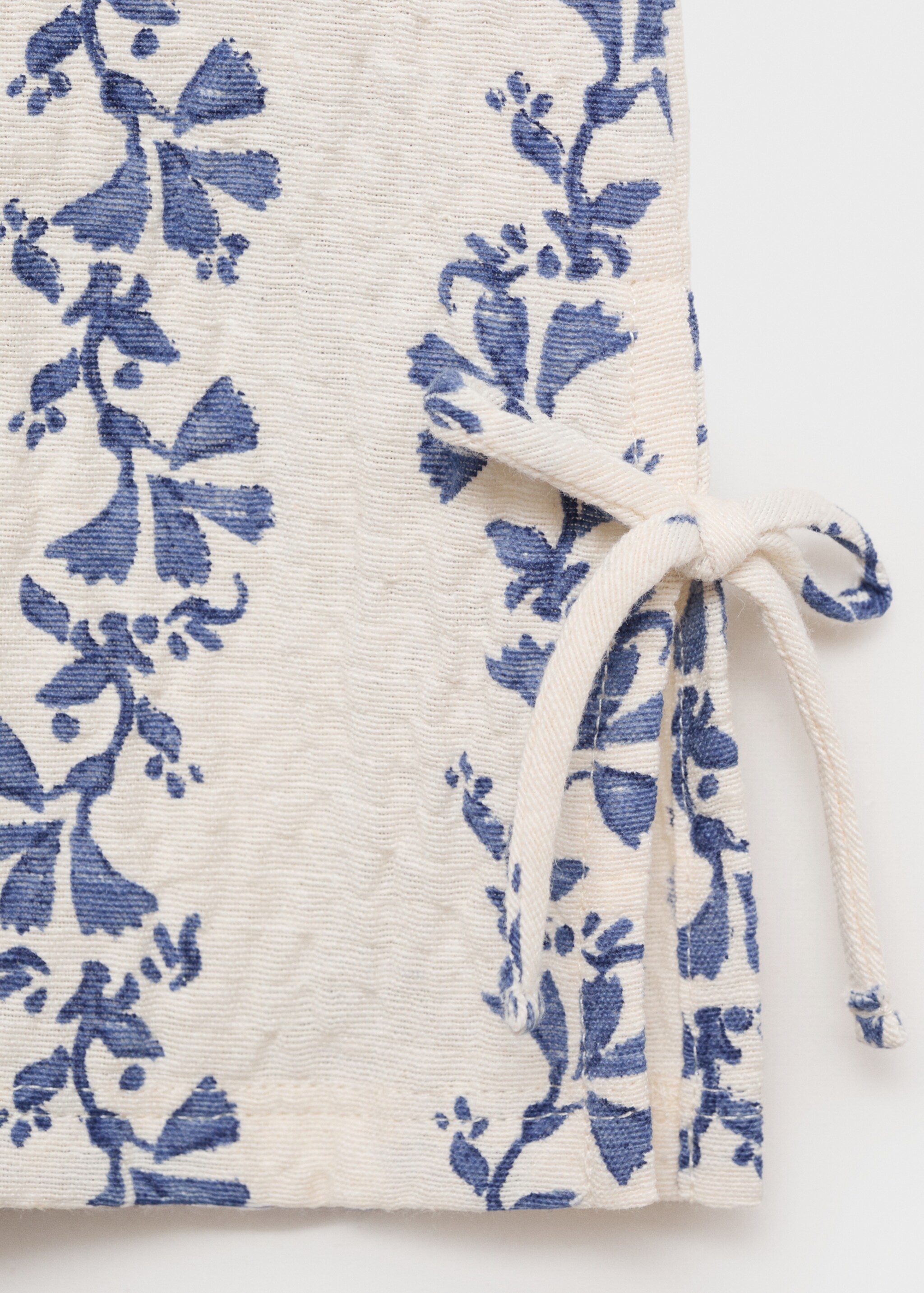 Printed bow blouse - Details of the article 8
