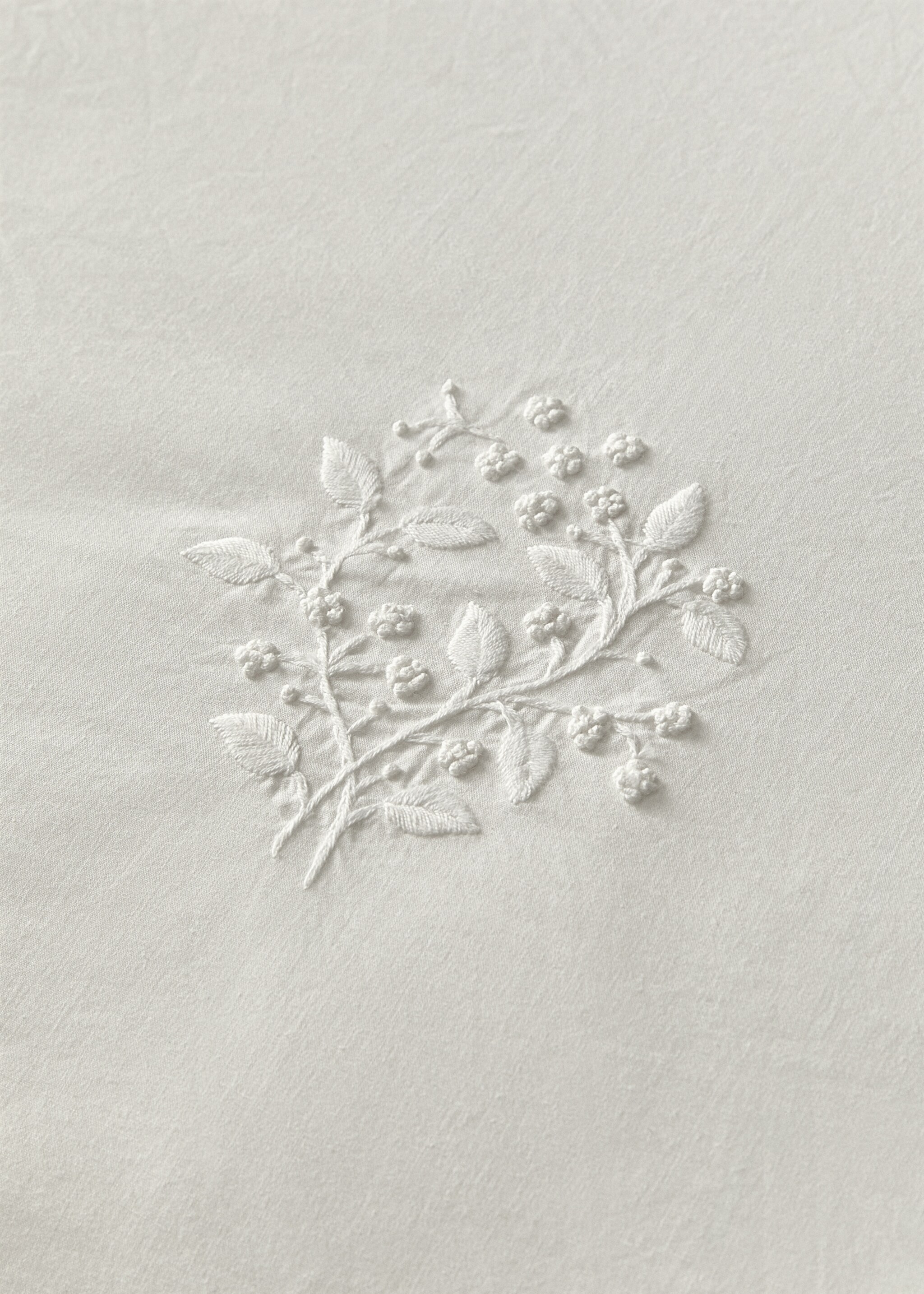 Funda nórdica algodón percal bordado flor cama 90 cm - Detalle del artículo 8, Blanco. Ref: 17033310-00.