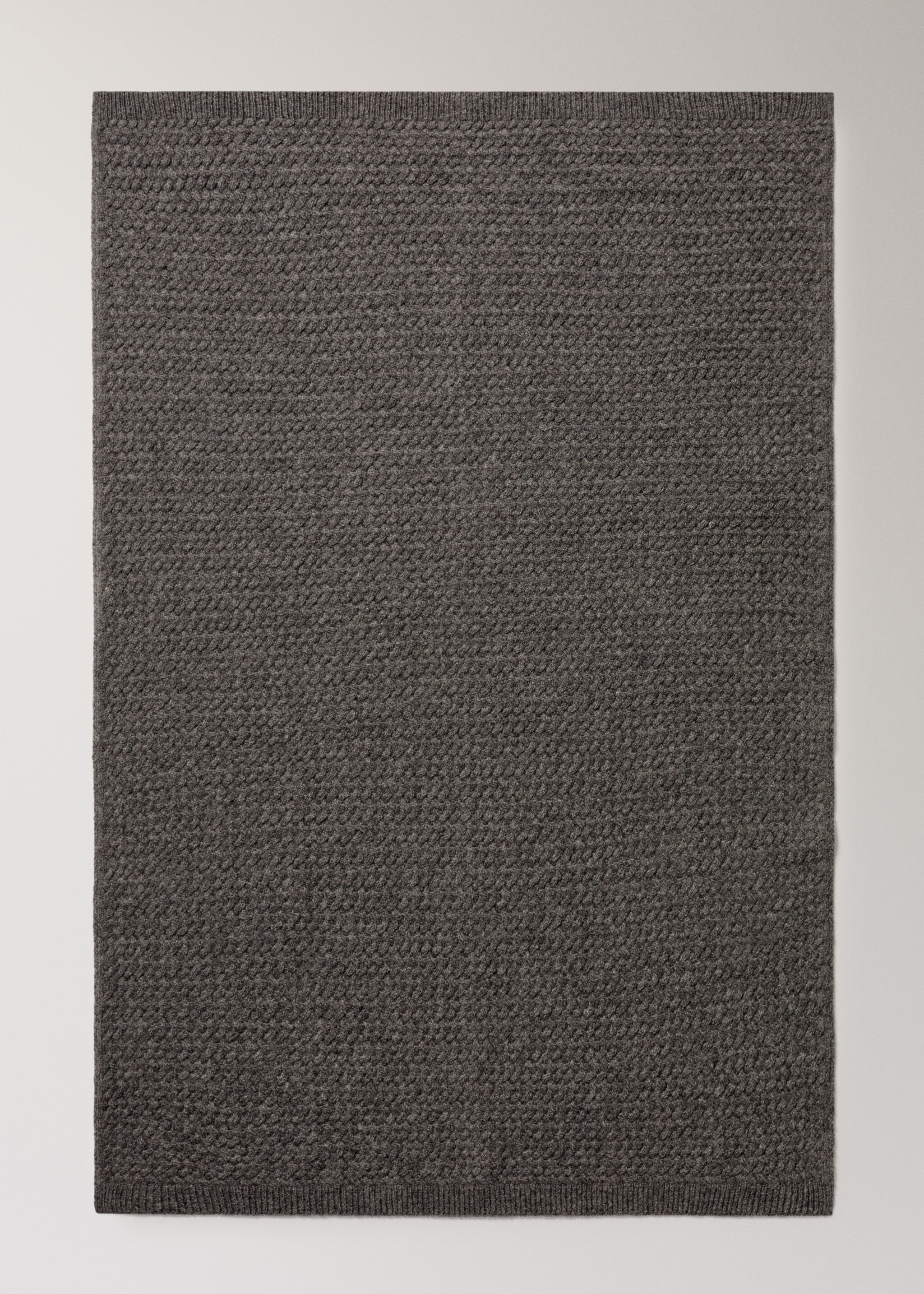 Children's cashmere wool knitted blanket - Details of the article 3, Dark Grey. Ref: 17033321-00.