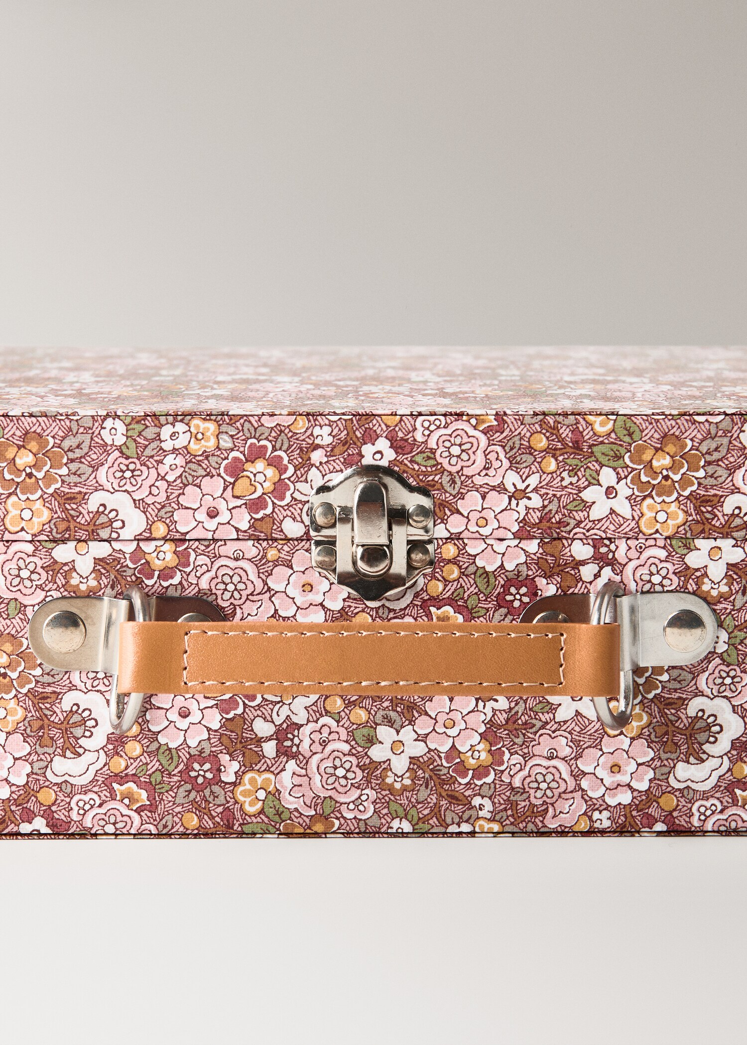 Small children's suitcase box - Details of the article 4
