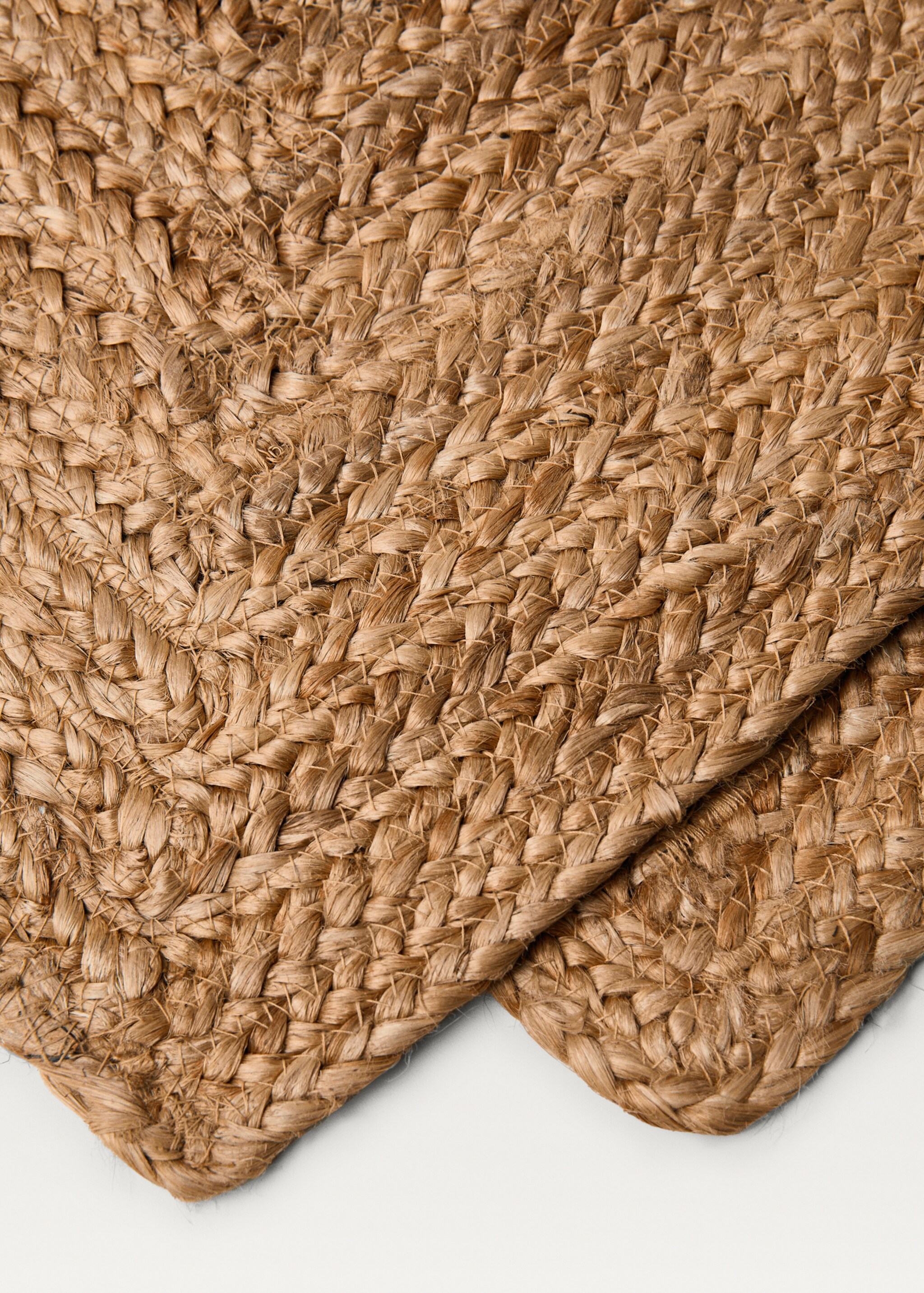 Small woven natural fibre jute carpet - Details of the article 2