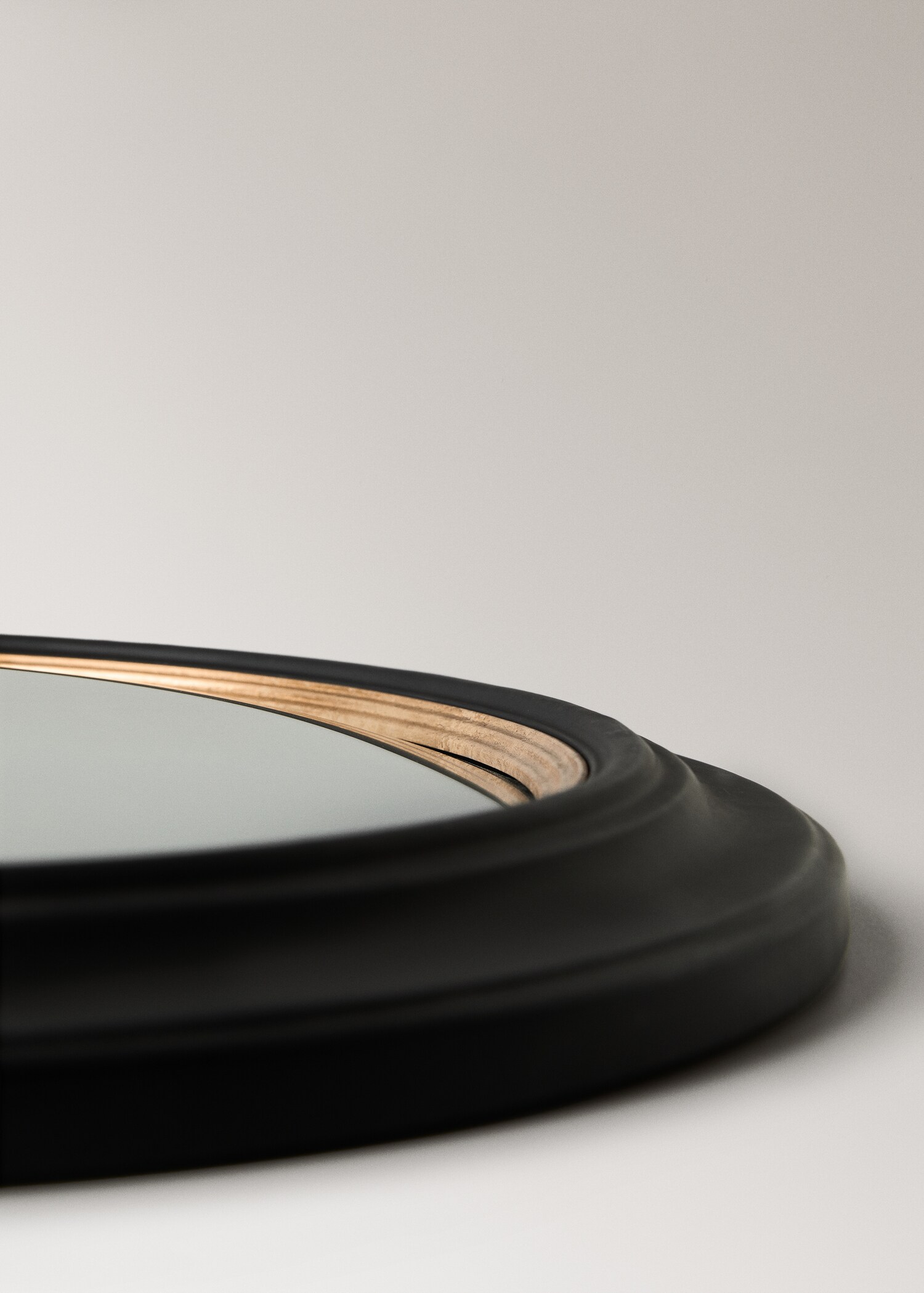 Medium convex mirror - Details of the article 3