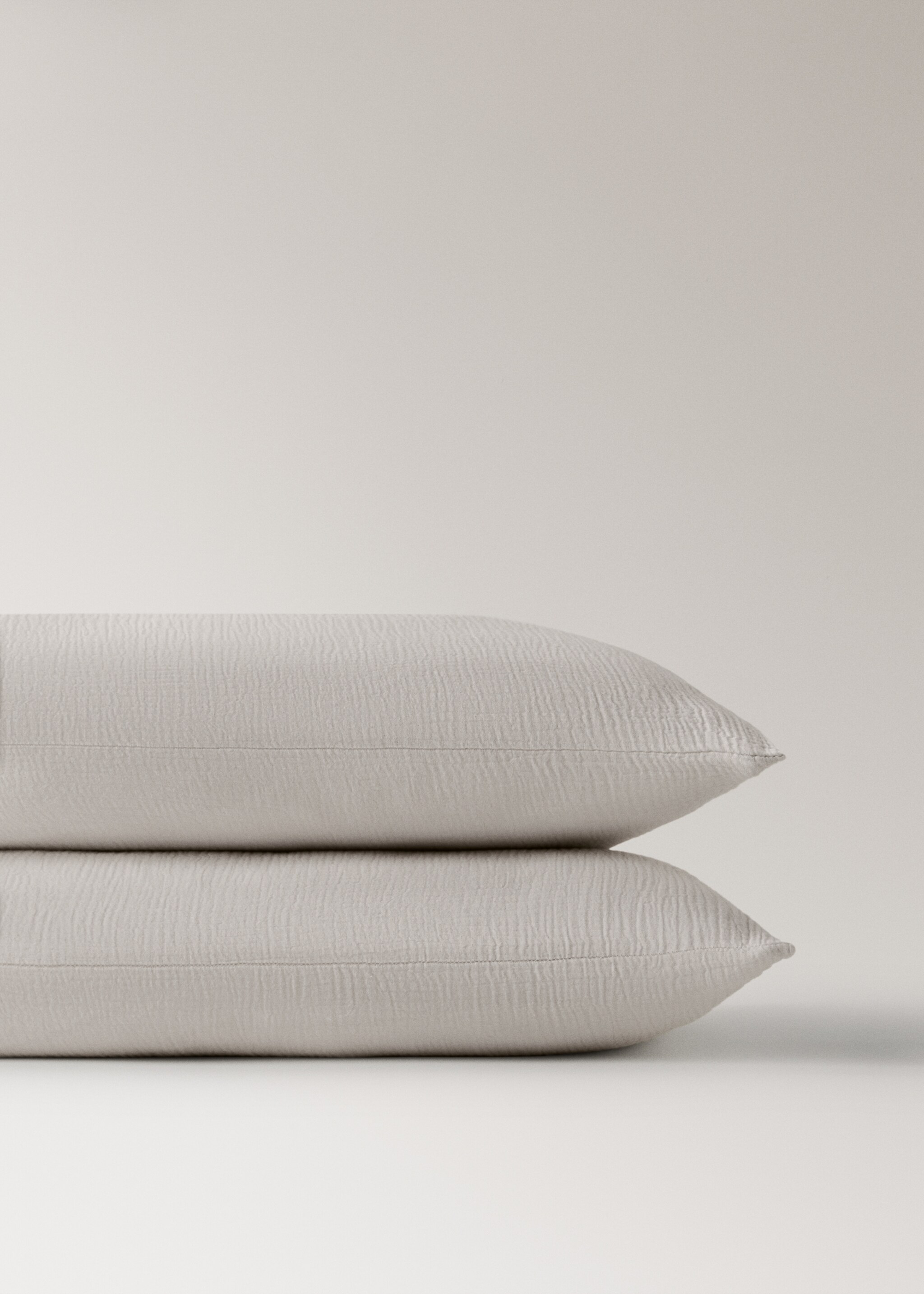 Cotton gauze pillowcase, 45x110 cm - Details of the article 1, Grey. Ref: 17033822-00.