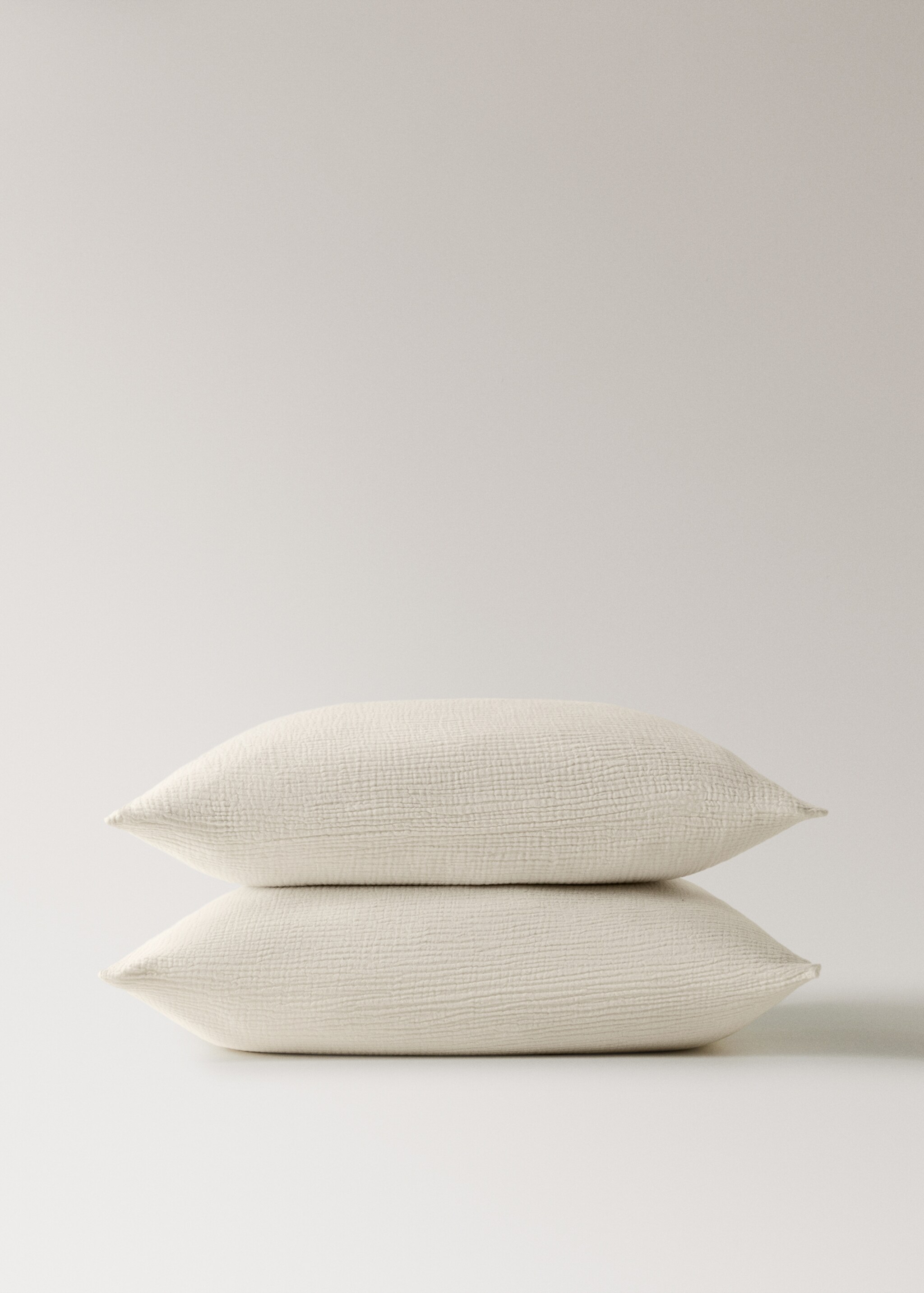 Cotton gauze pillow case 60x60m (Pack of 2) - Details of the article 1, Ivory White. Ref: 17033824-00.