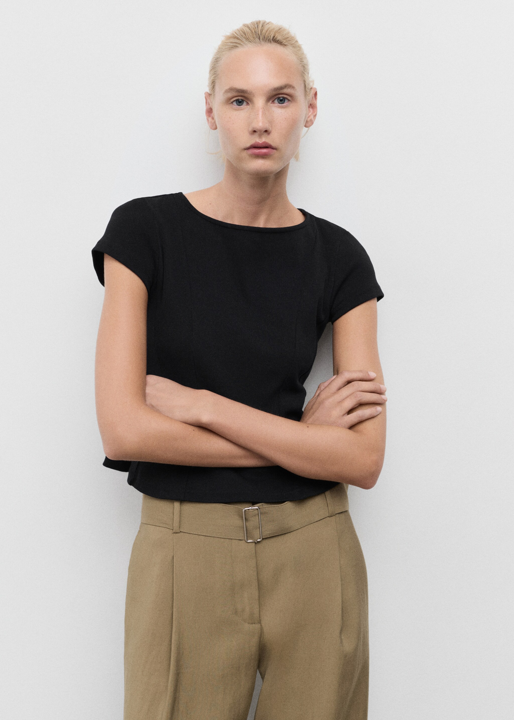 T-shirt en coton évasé - Plan moyen