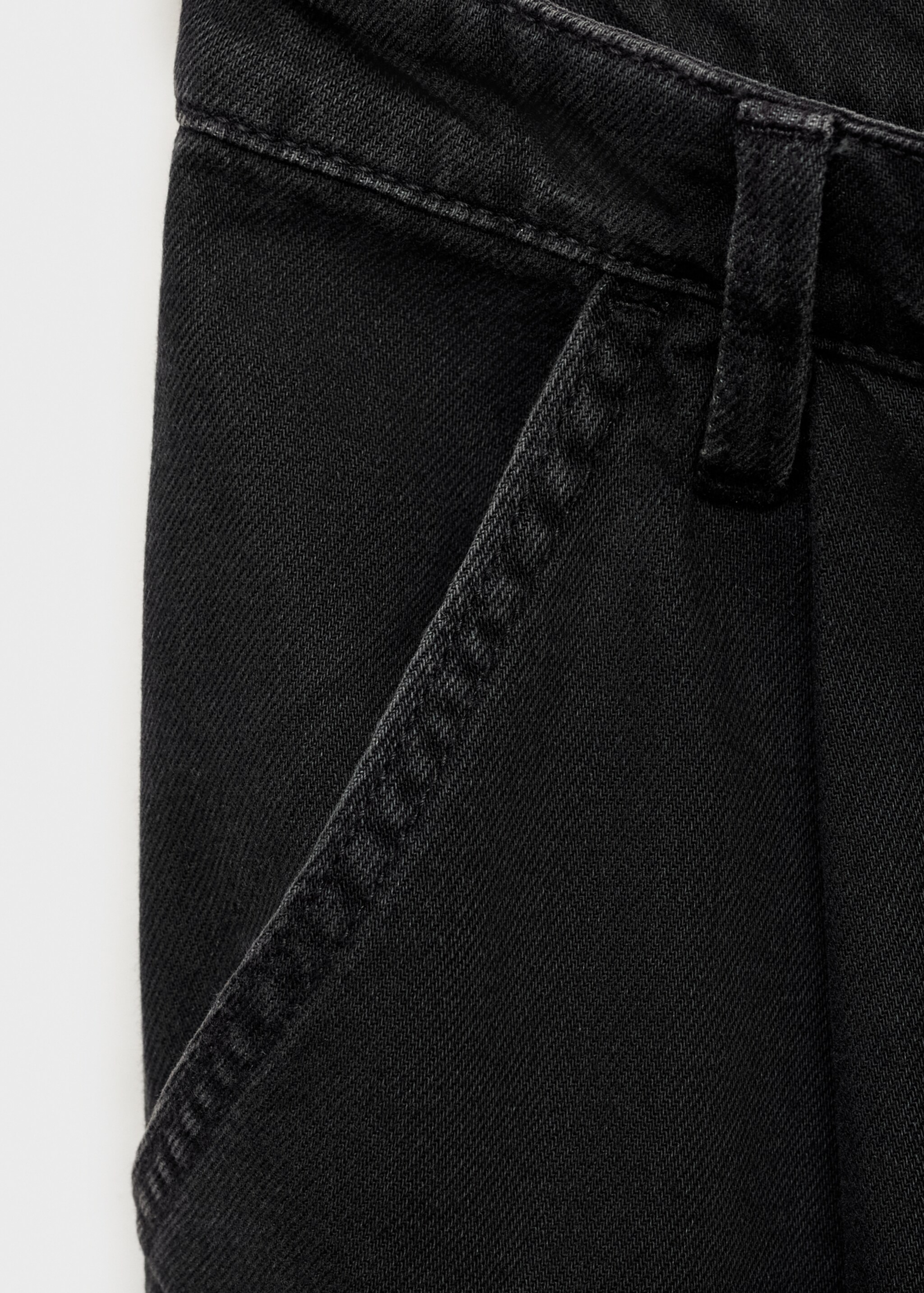 Wide-leg pleated jeans - Details of the article 0, Black denim. Ref: 17034095-00.