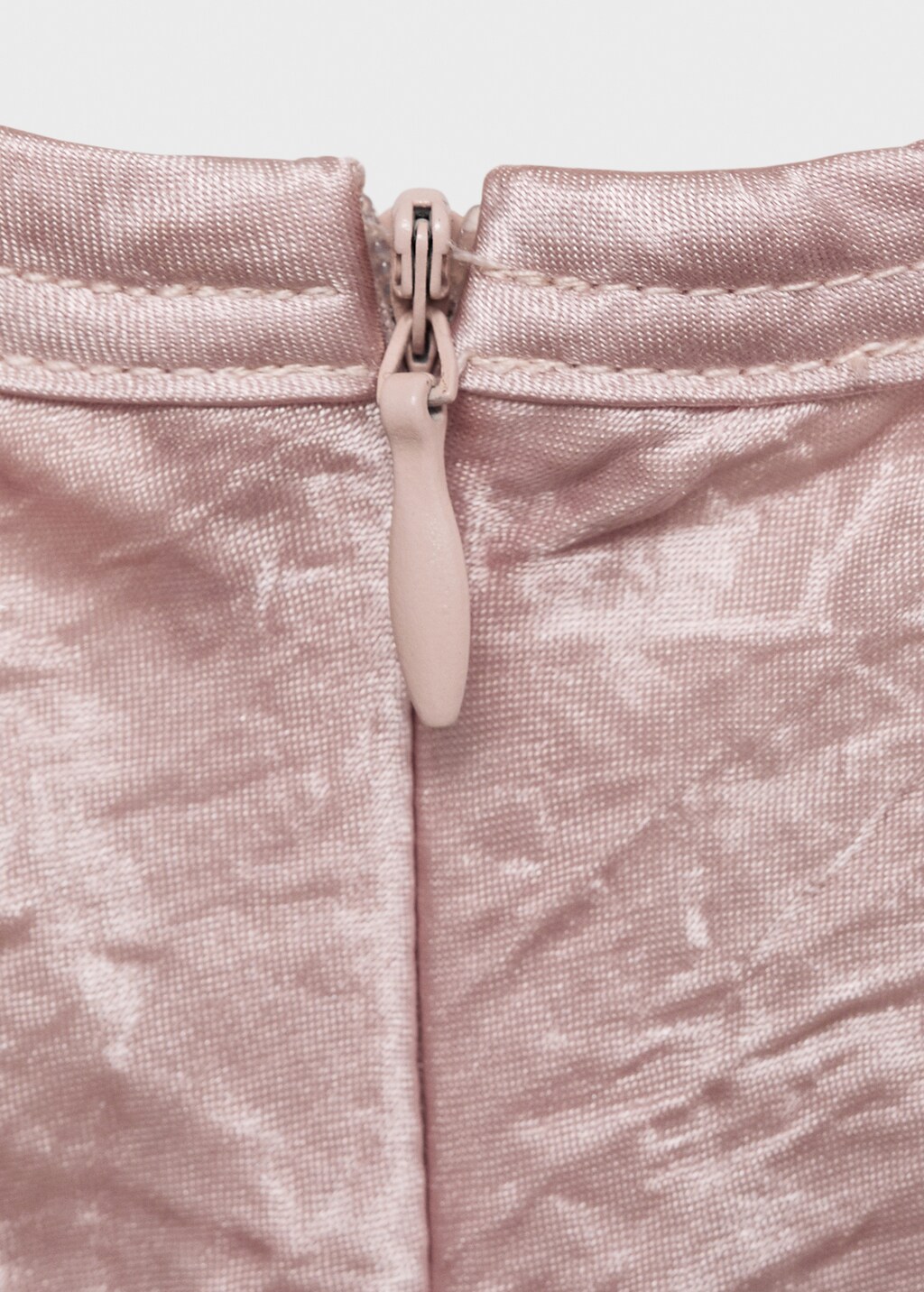 Wrinkled-effect satin blouse - image 5