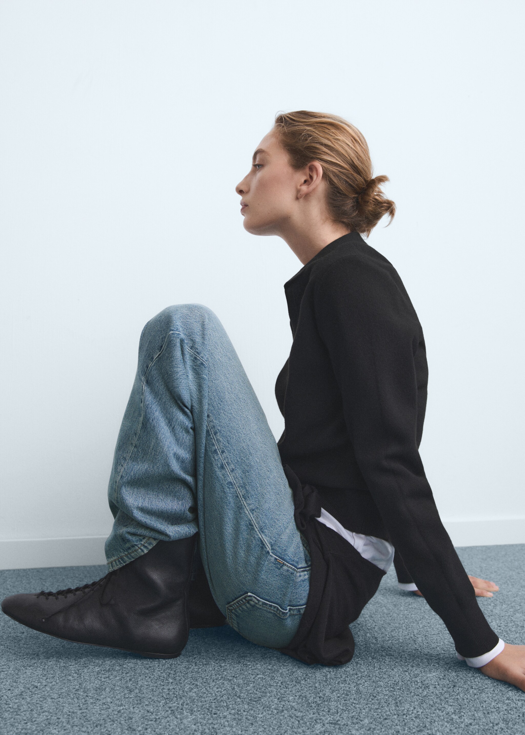 Miami medium-rise straight-fit jeans - Details of the article 2, Medium Blue. Ref: 17034103-00.