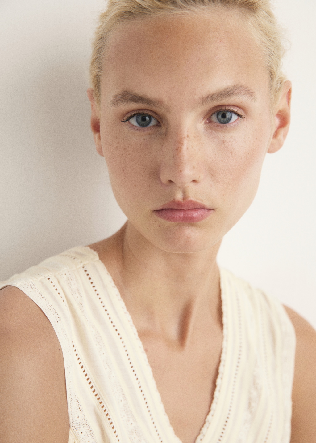 Cotton lace nightdress with drawstring