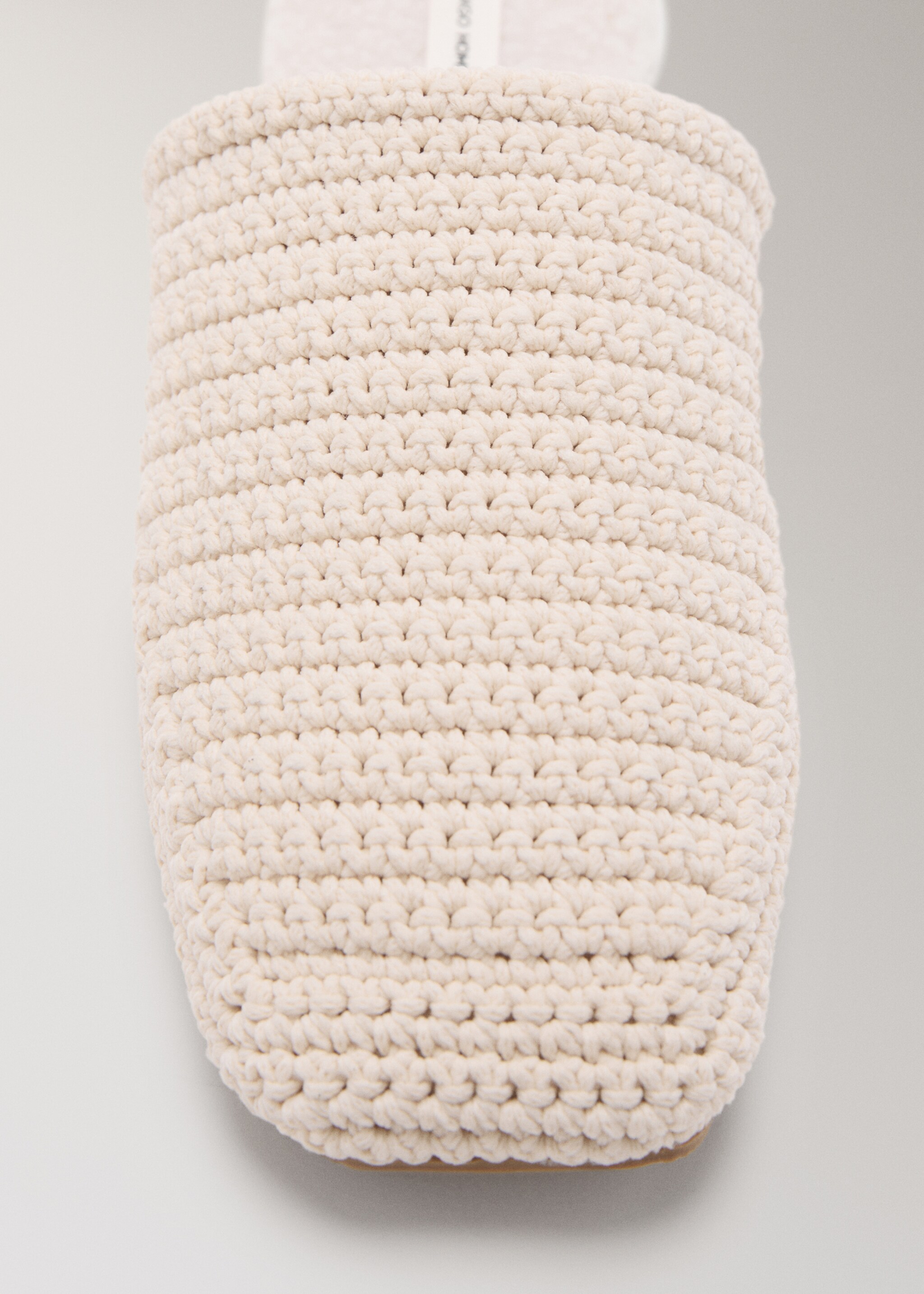 Slippers crochi - Details of the article 2, Ivory White. Ref: 17034106-00.