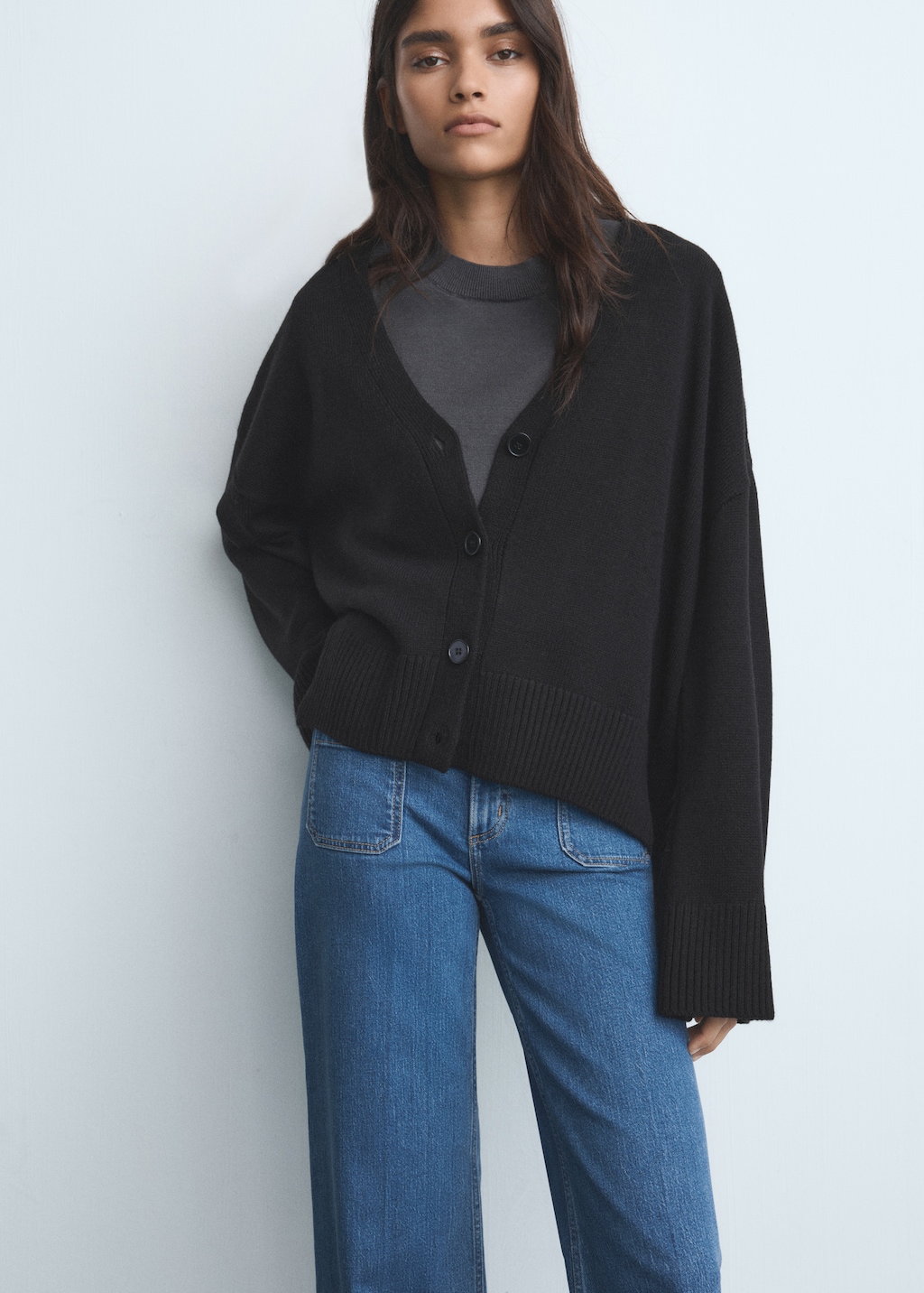 Wide-leg jeans with pockets