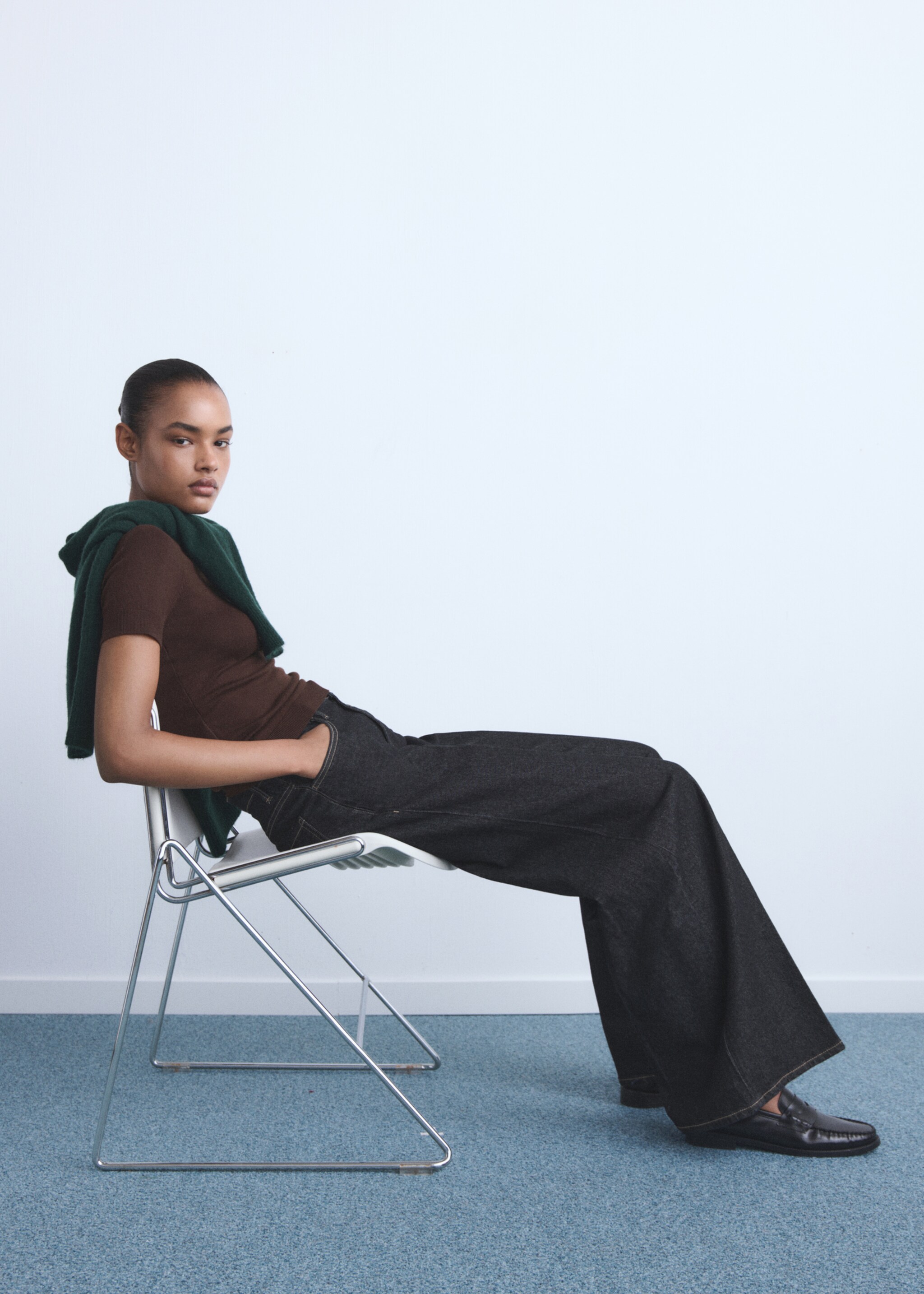 High-rise wideleg jeans - Details of the article 2