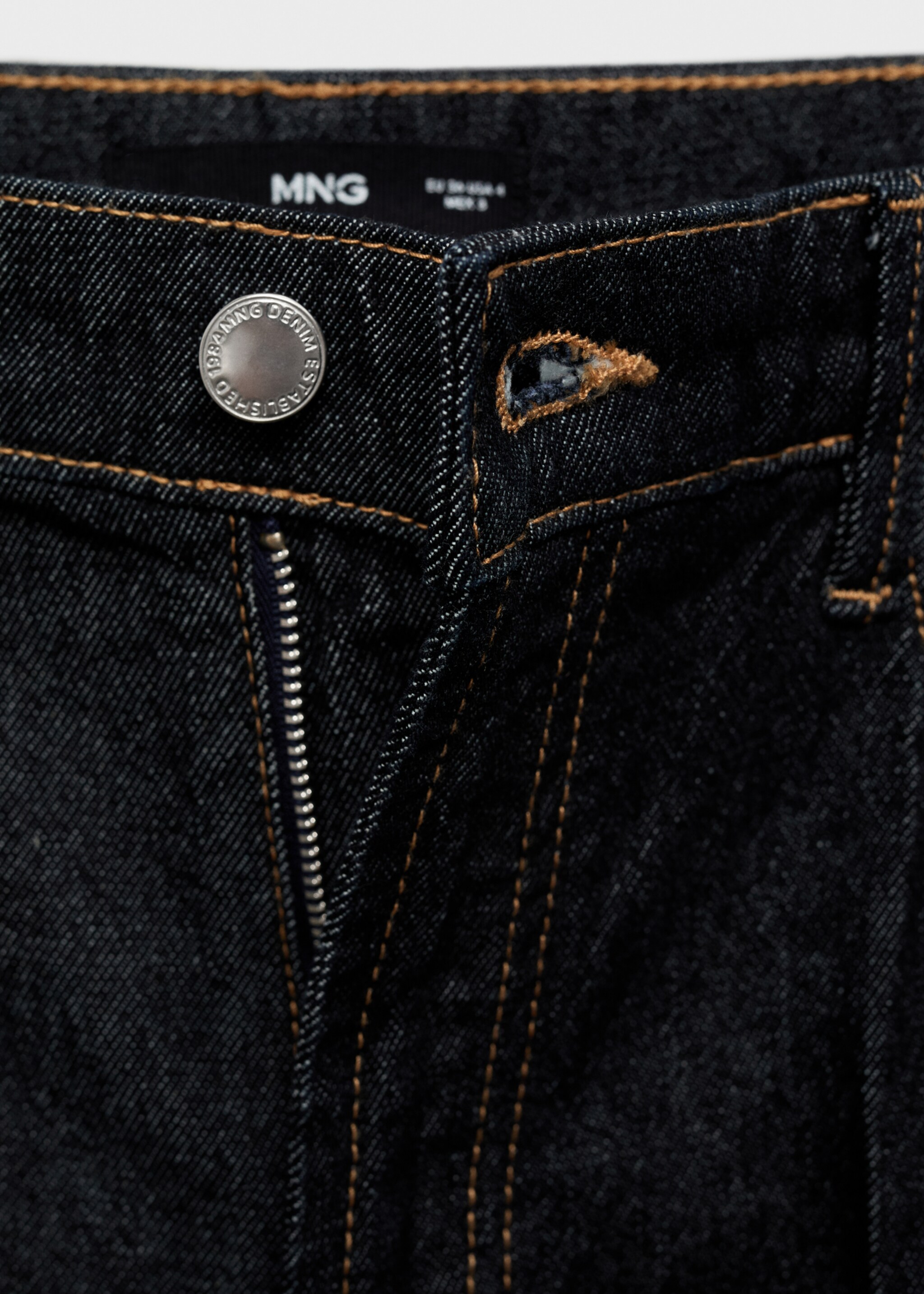 High-rise wideleg jeans - Details of the article 8