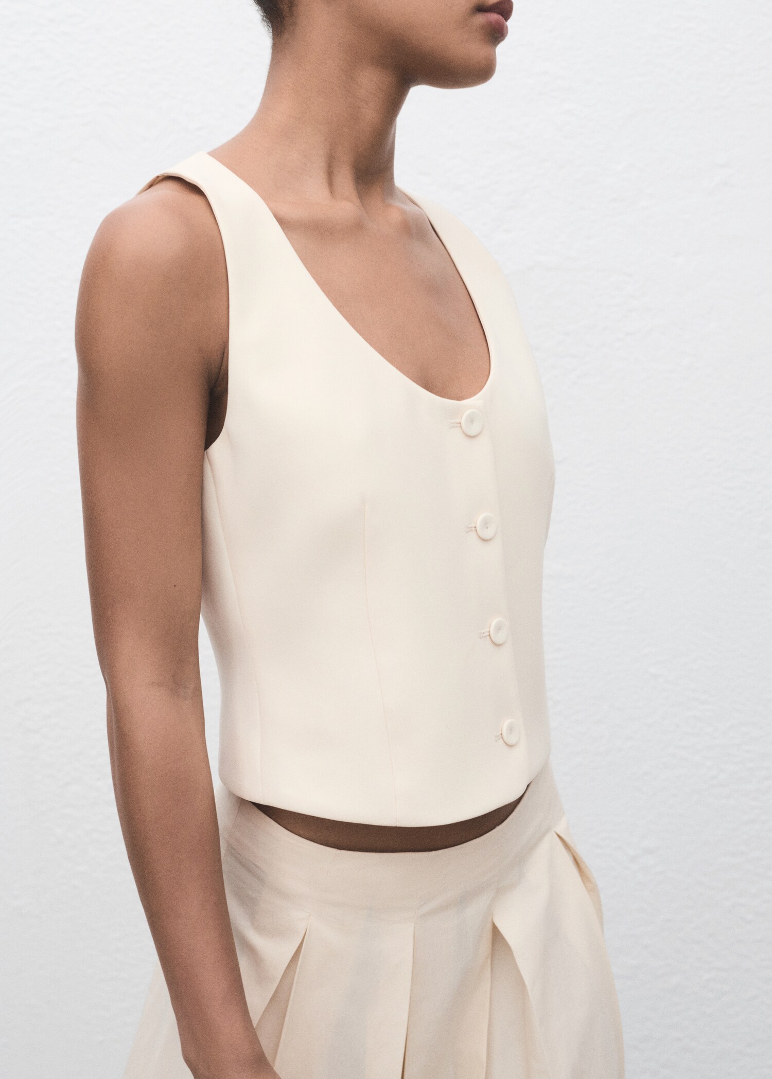 Suit waistcoat with buttons - Details of the article 6